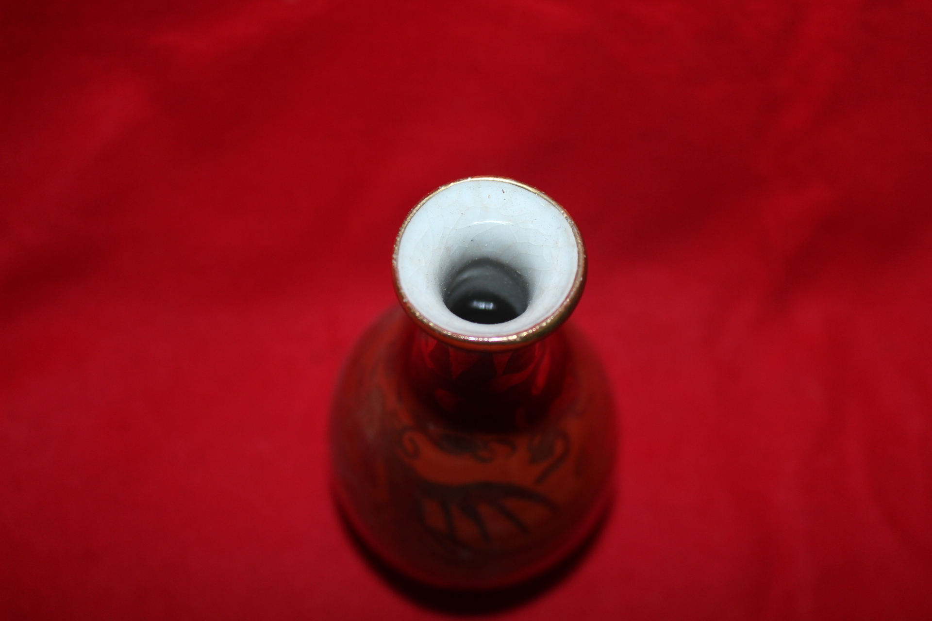 연대가좋은 구다니 진사백자금채비익조문 주병