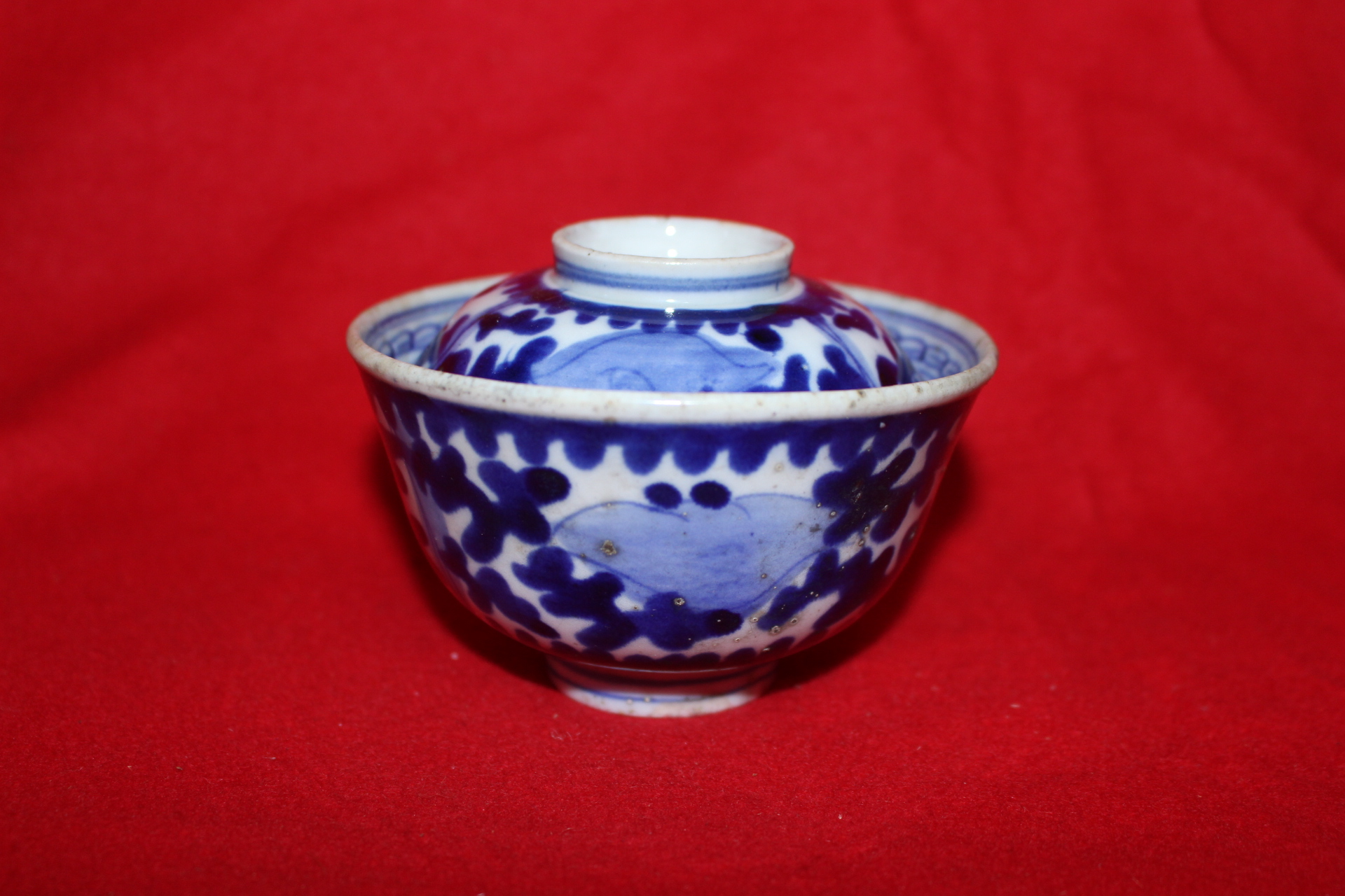 연대가좋은 청화백자화문 개완