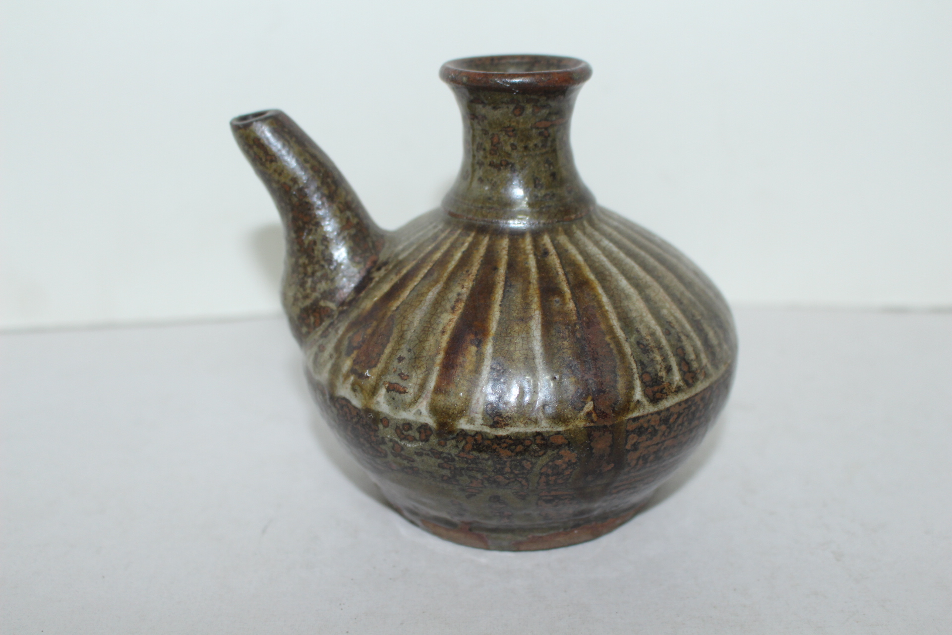 연대가좋은 청자 주자호