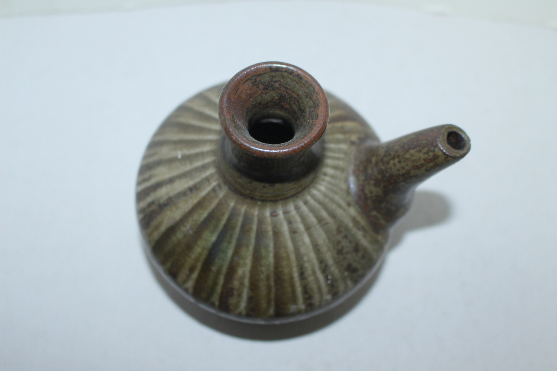 연대가좋은 청자 주자호