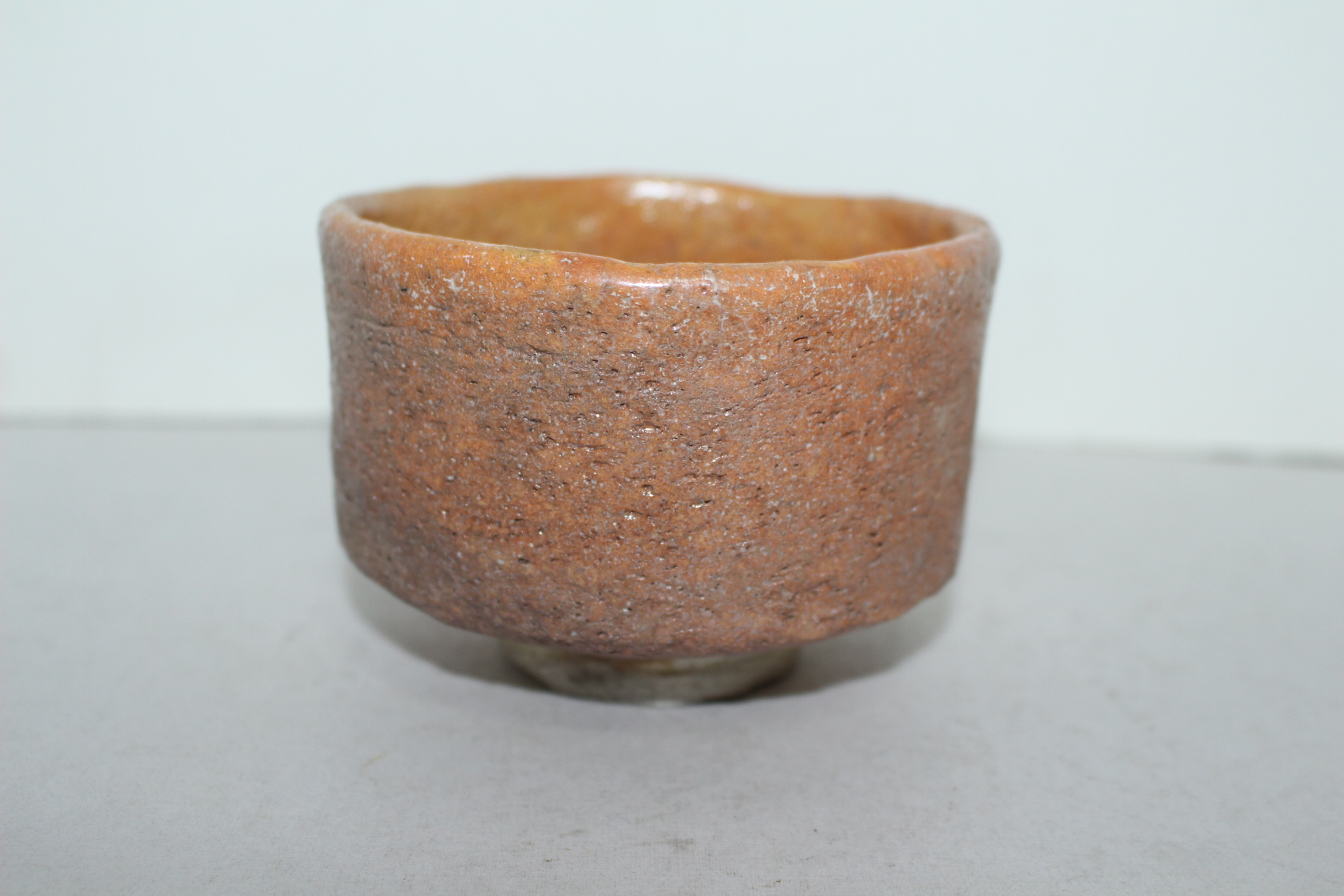 퍽퍽이 태토의 청자 말찻잔