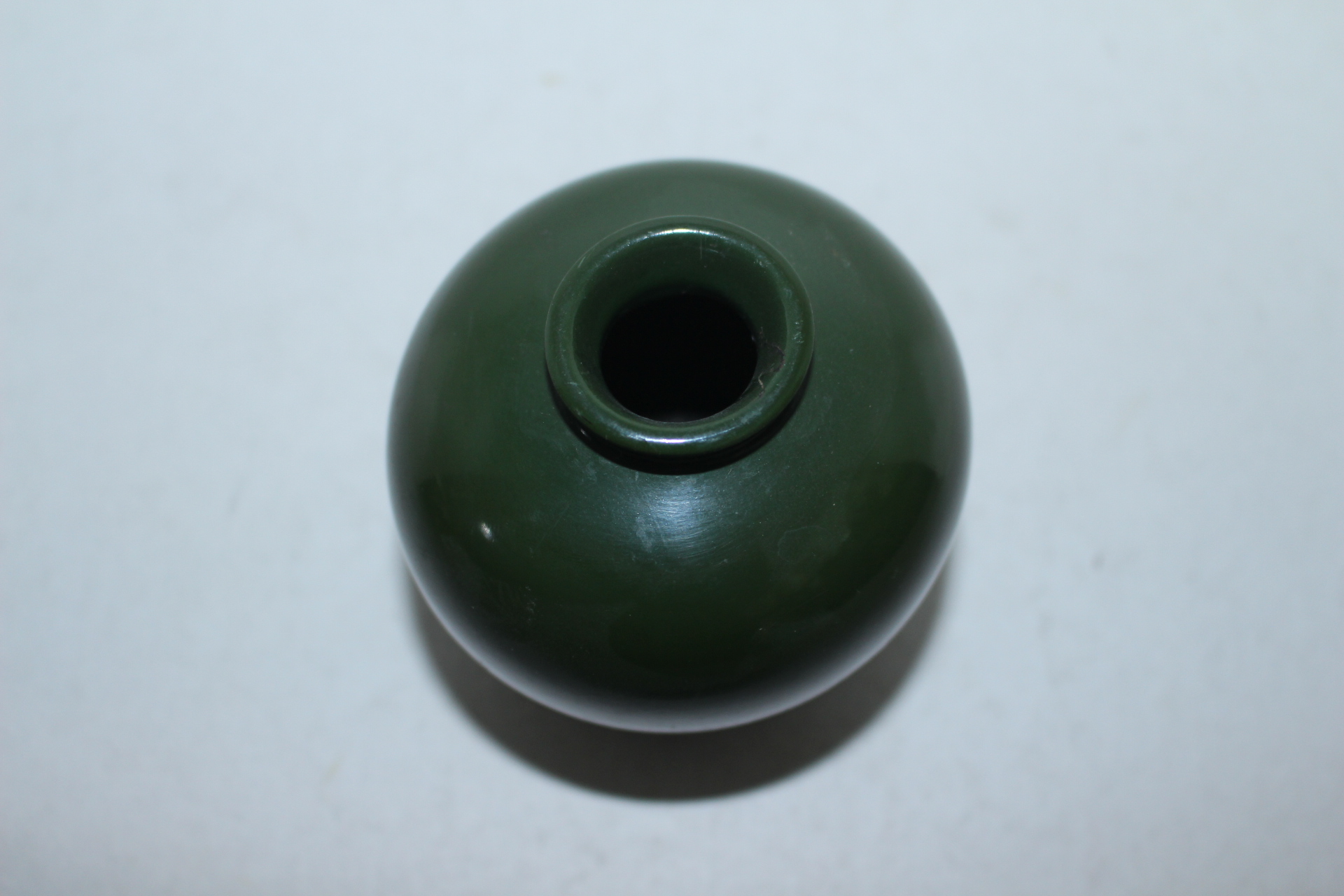 연대가좋은 나무에 칠이된 호