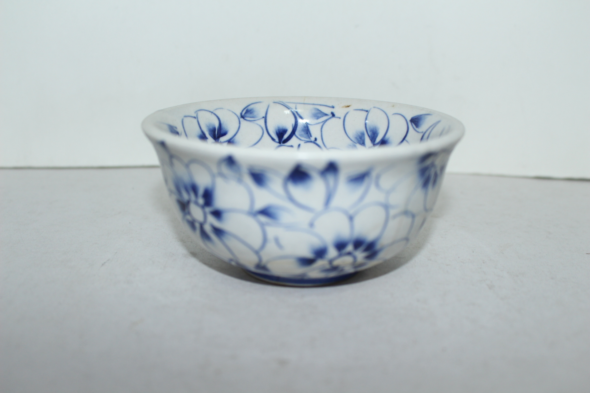 연대가좋은 청화백자화문 자완