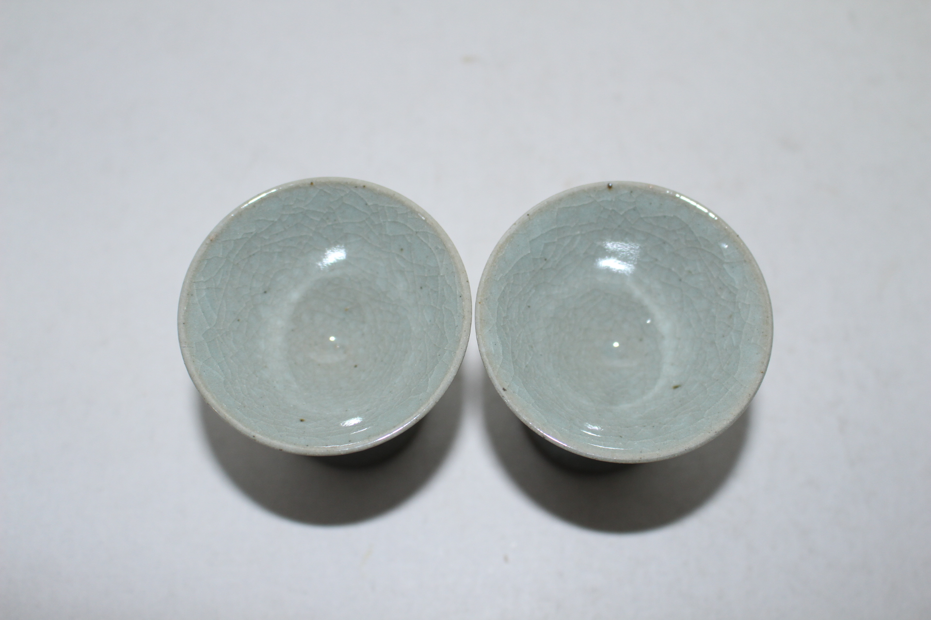 청자 진사화문 굽다리잔 2점