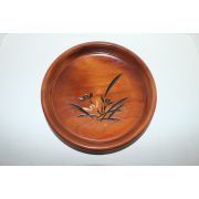 원목나무에 난초가 그려진 차반