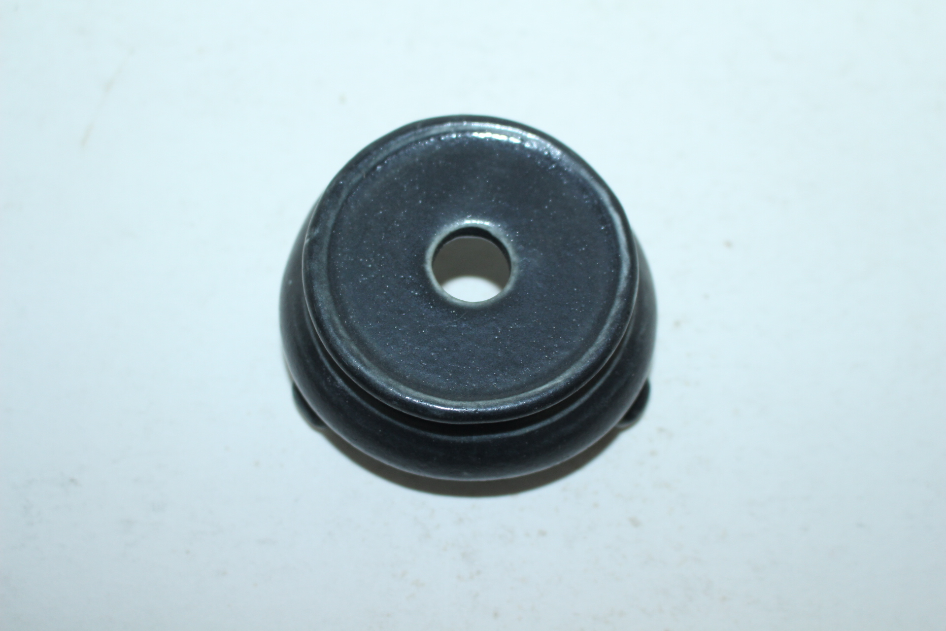 청자도자기 삼족받침 화대