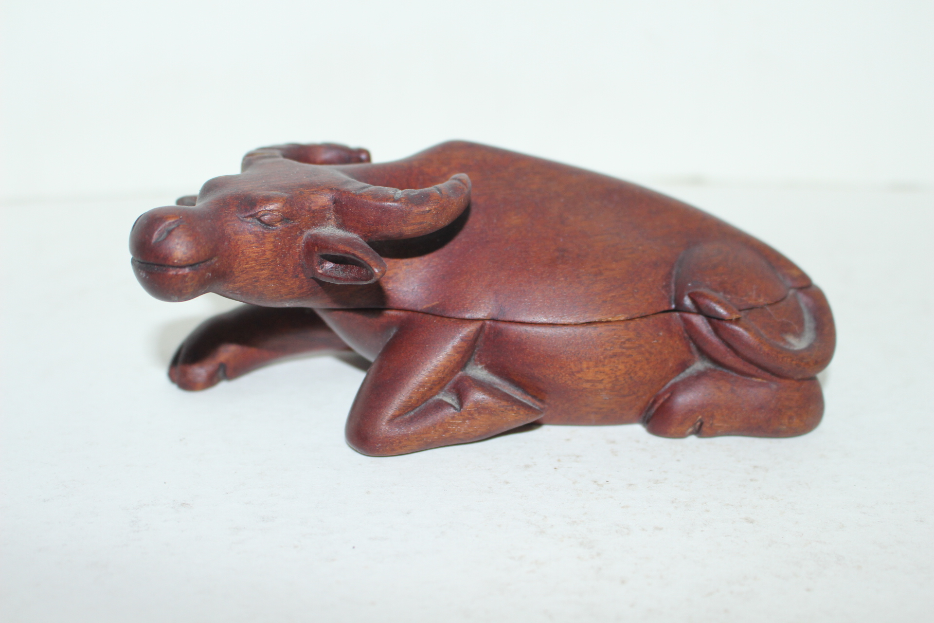 원목나무로된 소모양 합