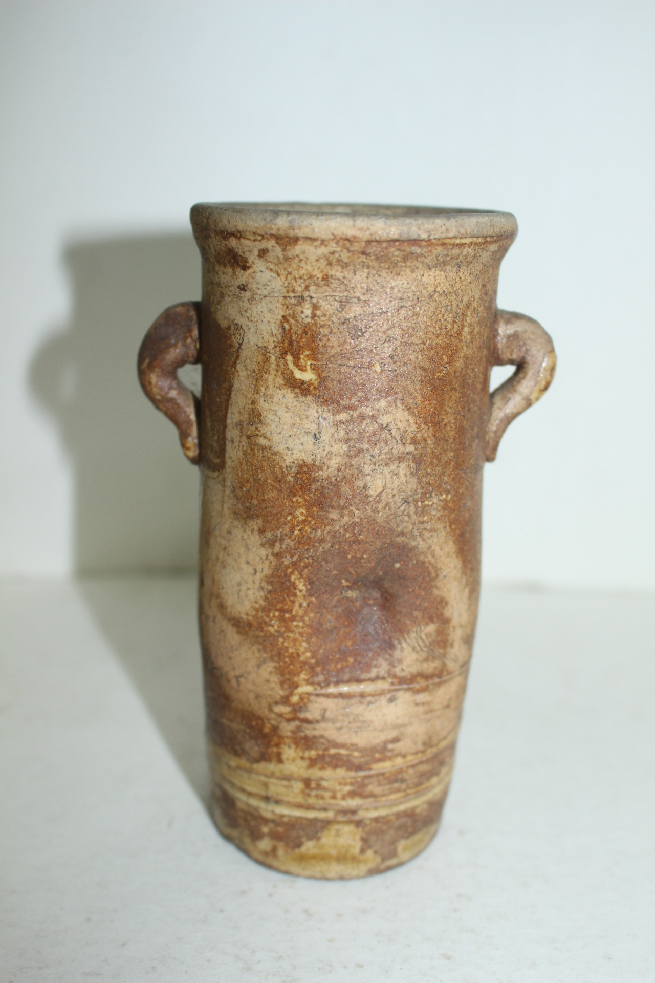 청자 철화문자문 이귀호