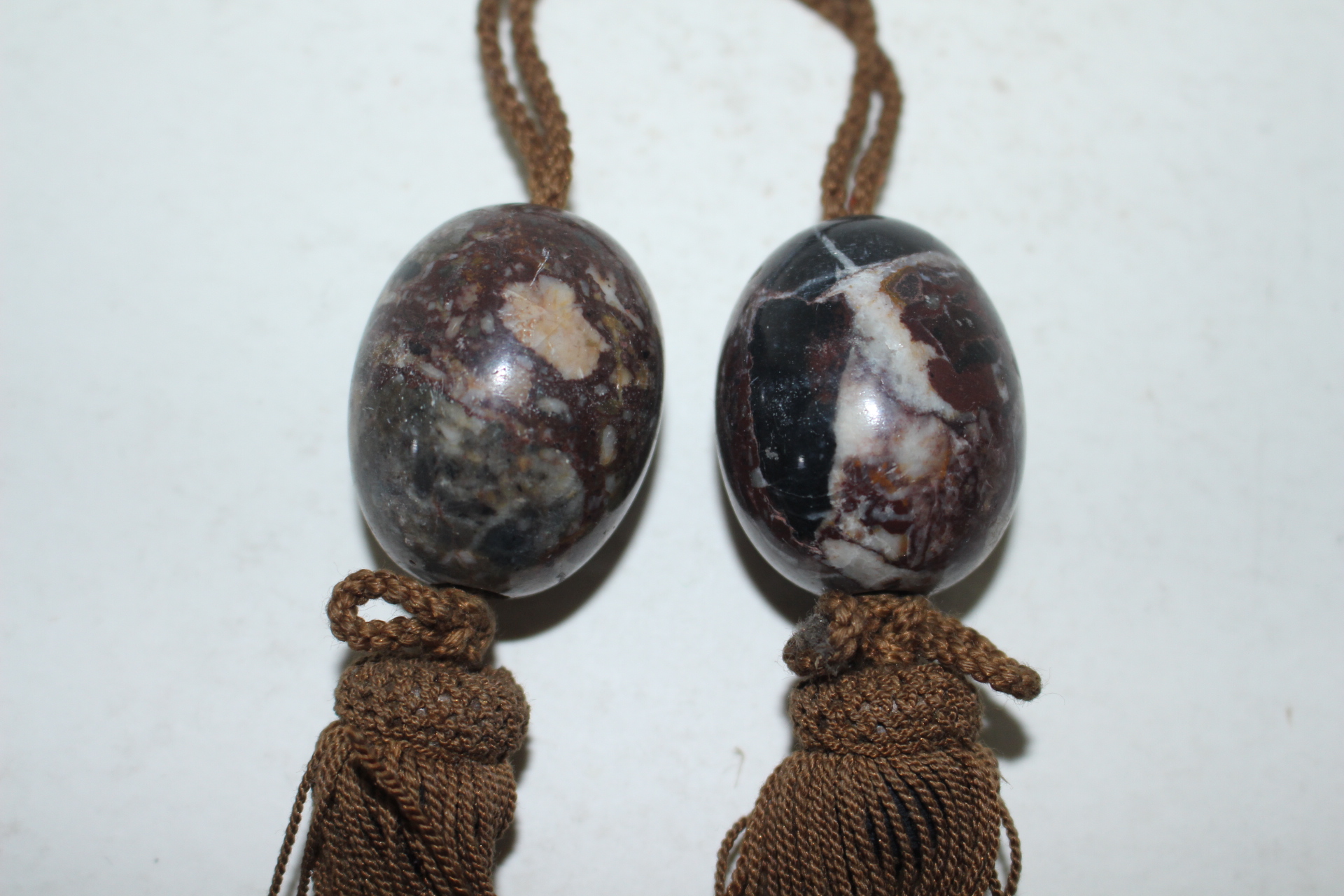 무뉘옥돌로된 추(풍진) 1쌍