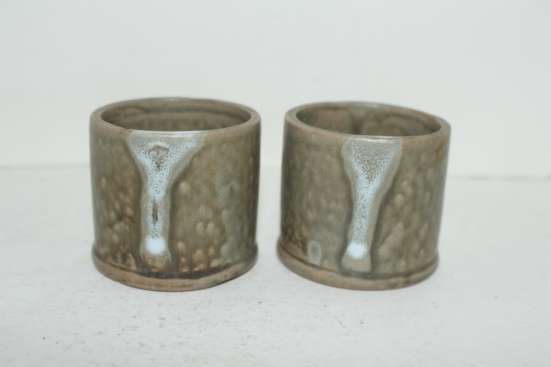 청자 유약흘림이 좋은 잔 2점