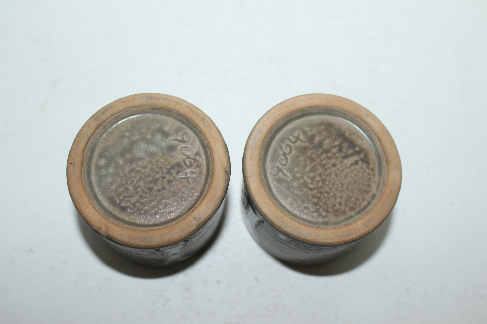 청자 유약흘림이 좋은 잔 2점