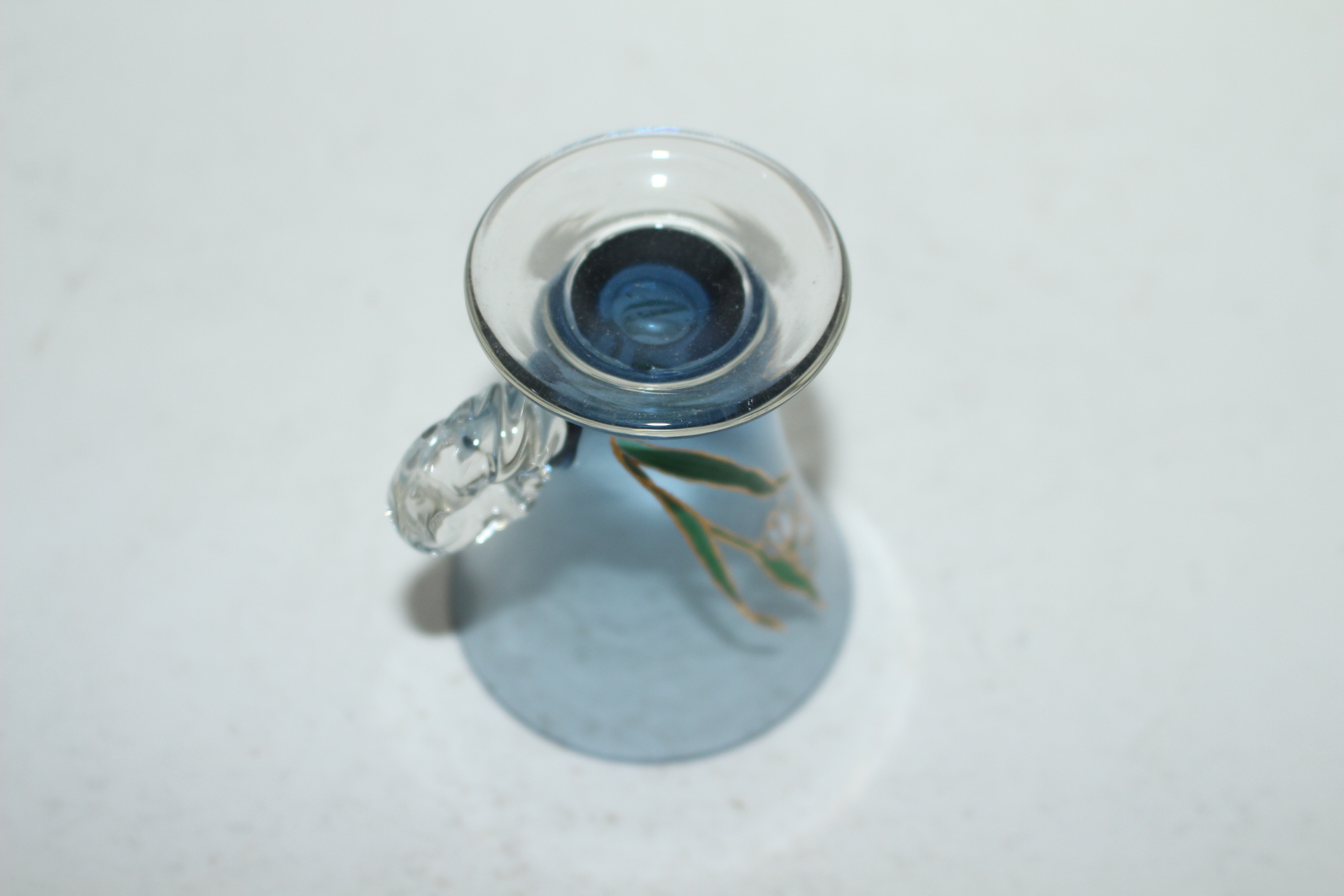 채색유리 금채화문 잔