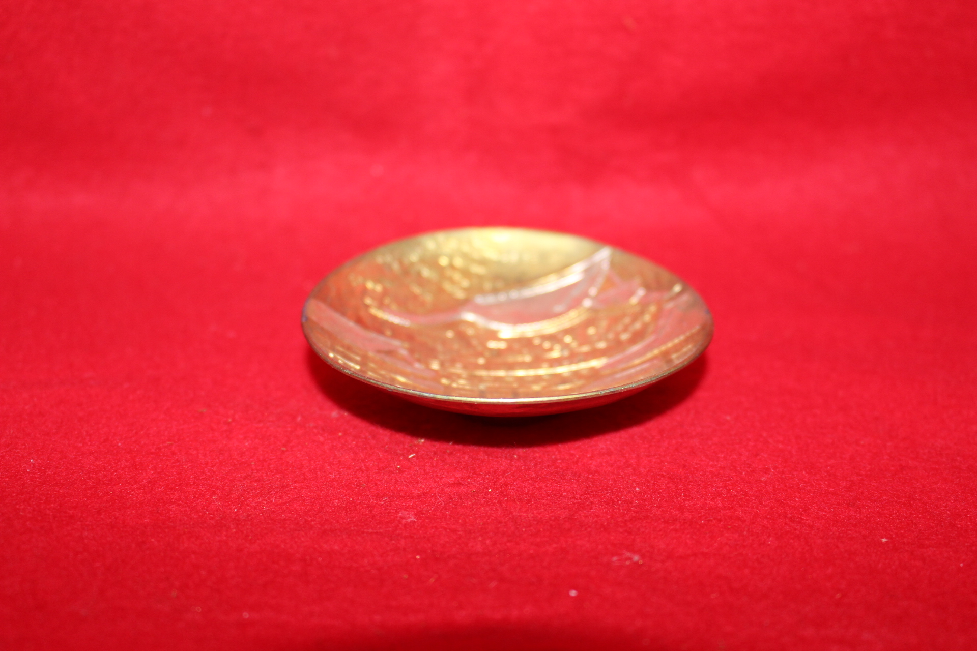 연대가좋은 주석에 금채된 잔