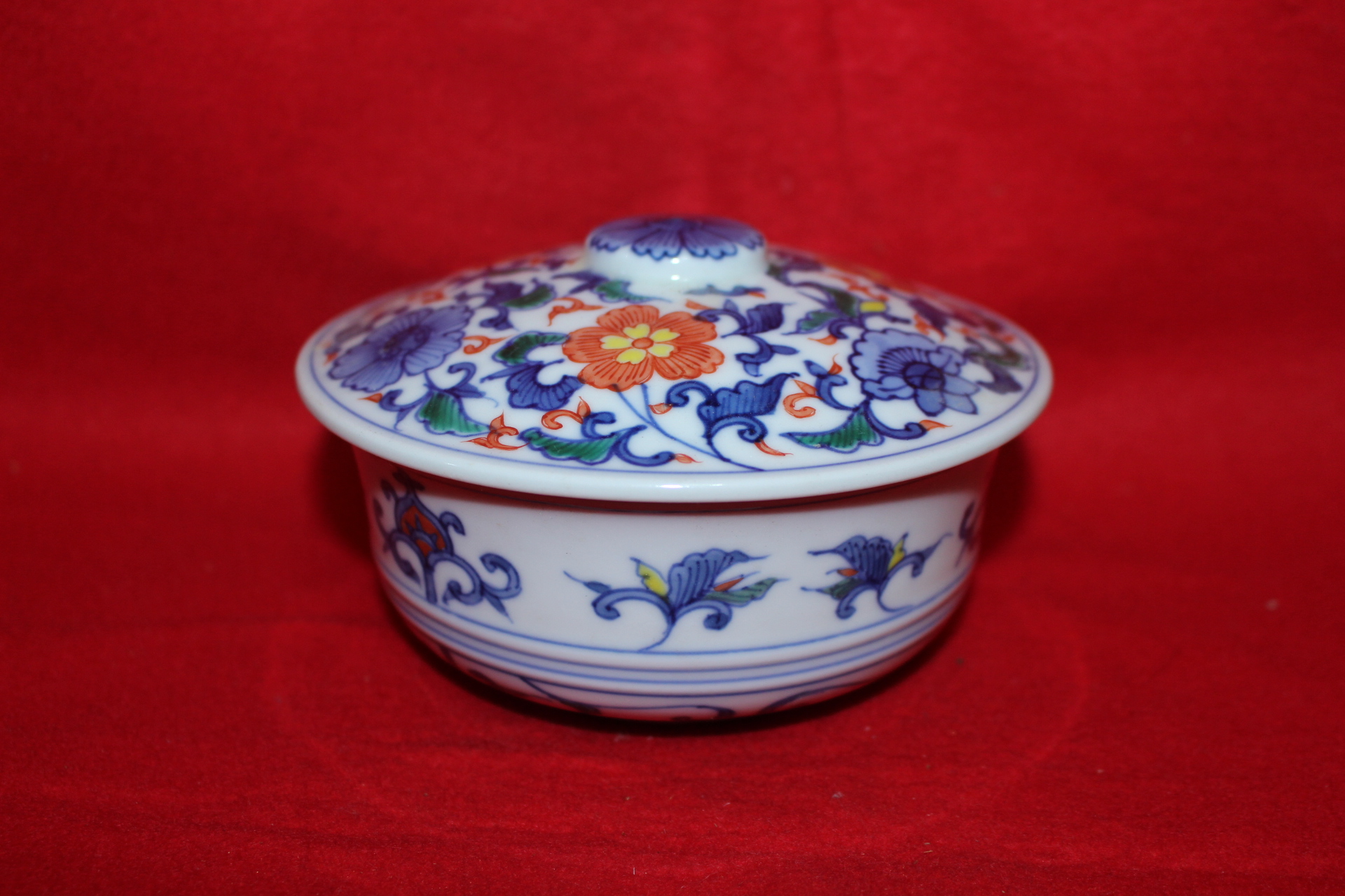 이마리 청화백자 진사화문합