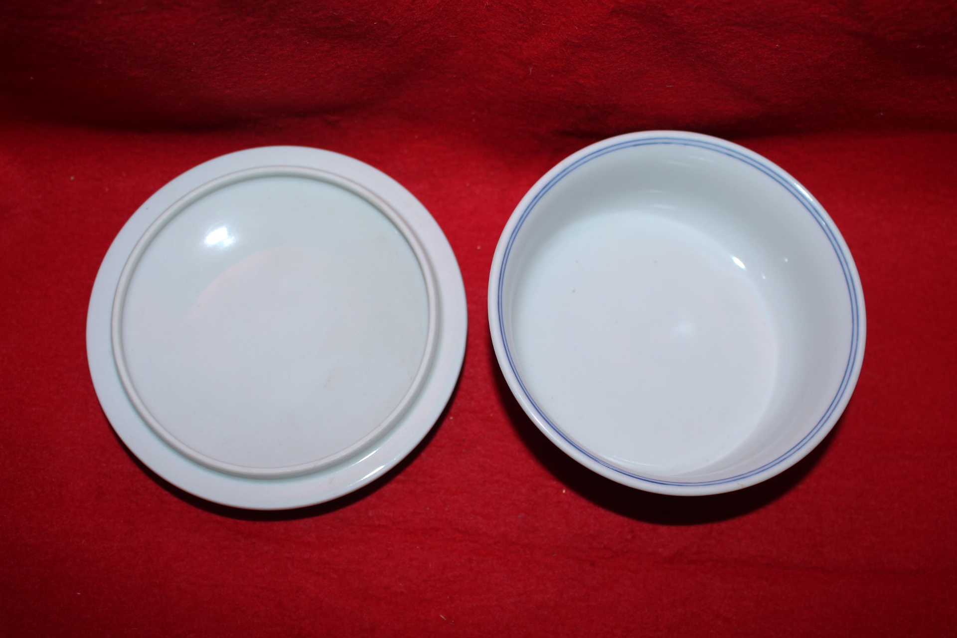 이마리 청화백자 진사화문합