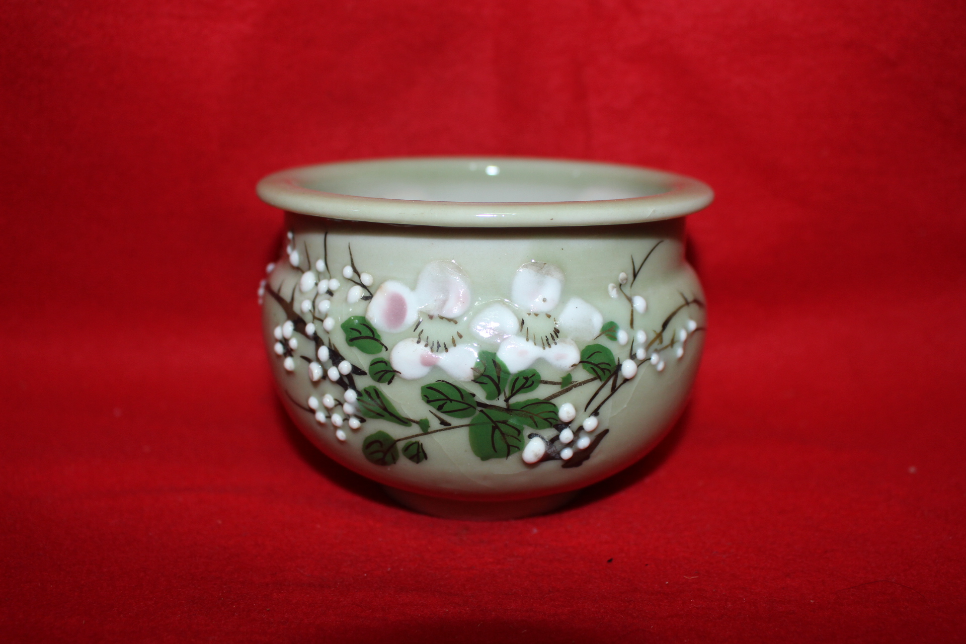 연대가좋은 청자 청화양각화문 향로