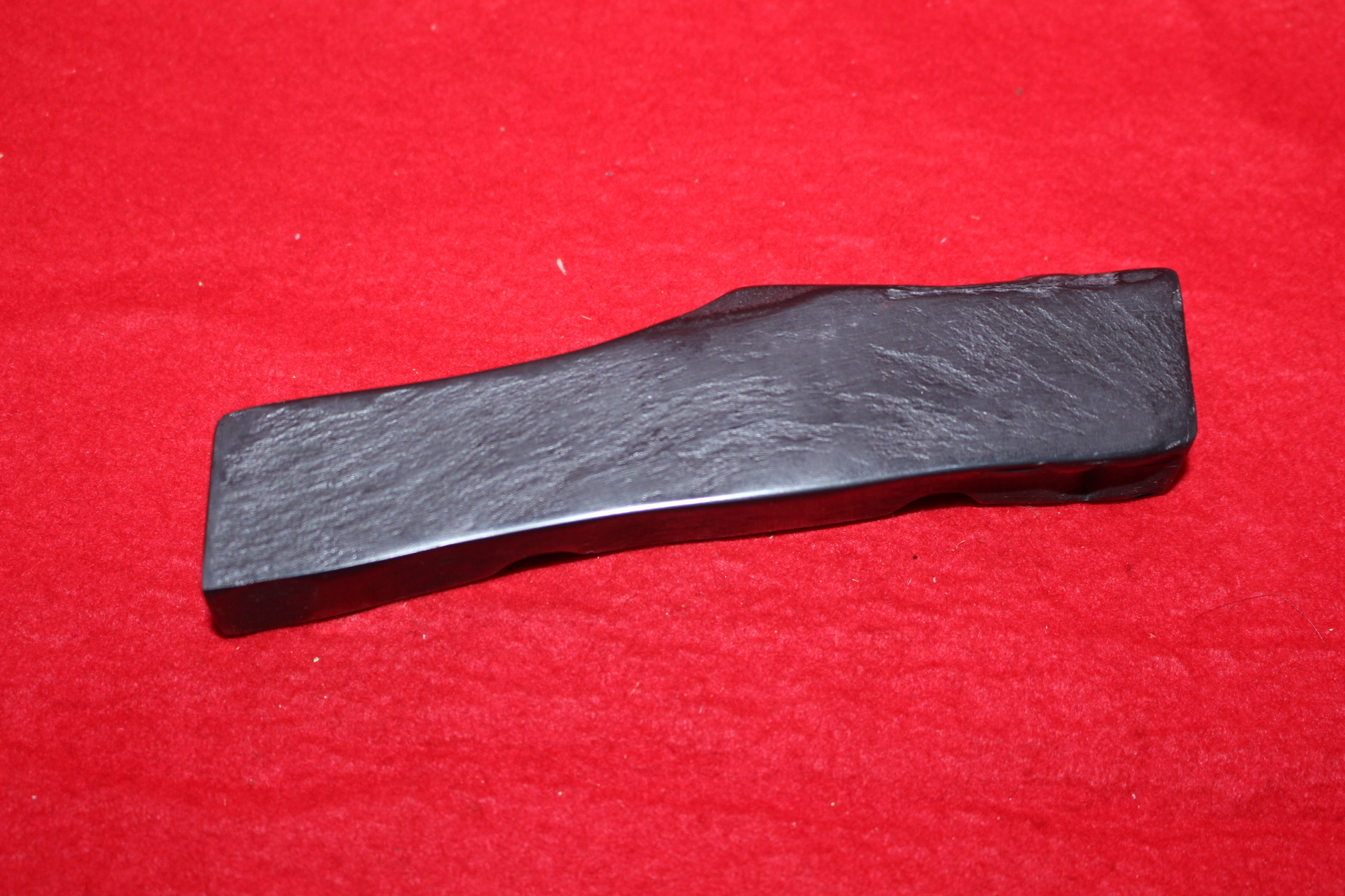 아지석 흑오석으로된 문진겸 붓받침