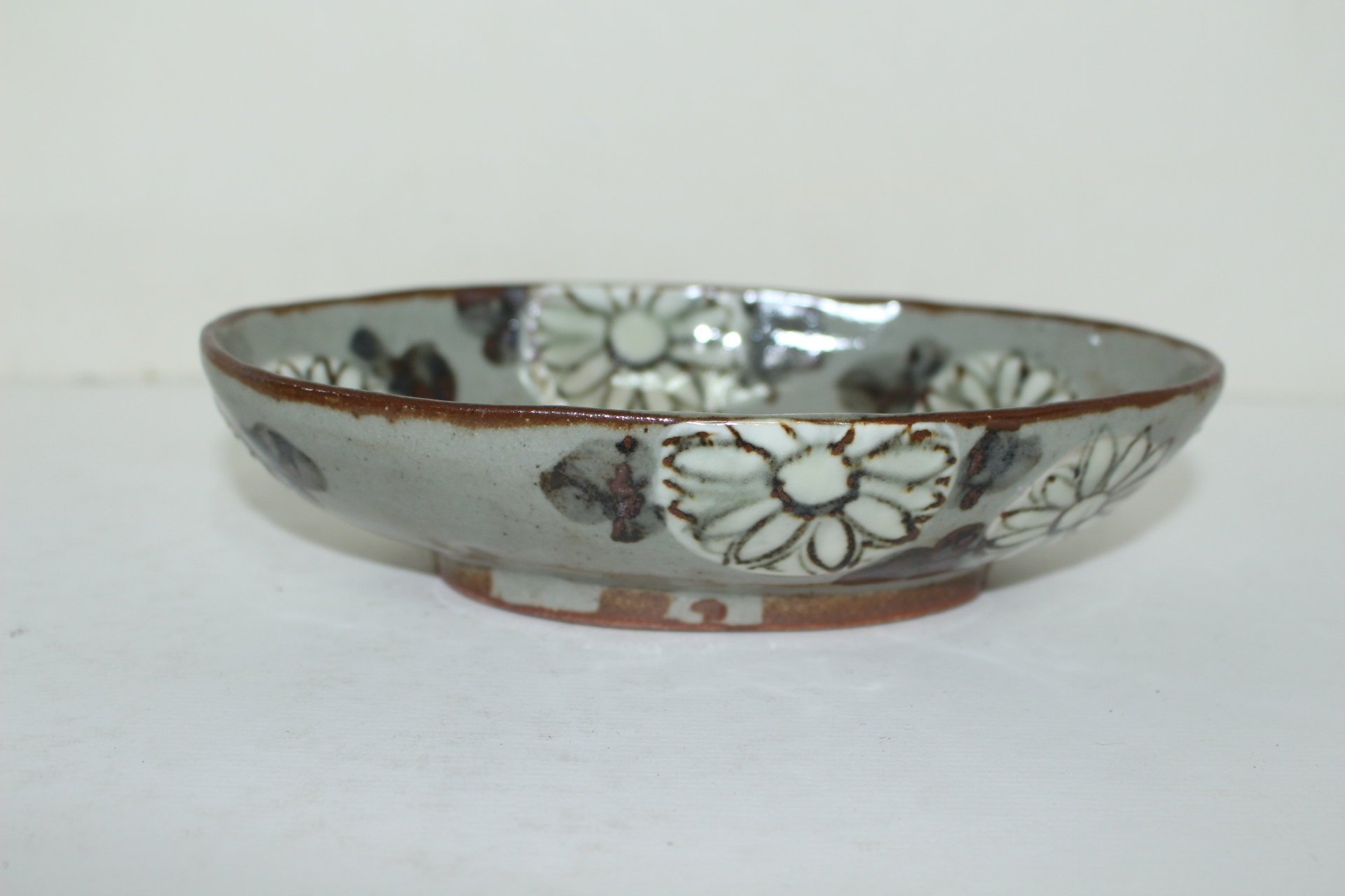 청자 철화화문 완