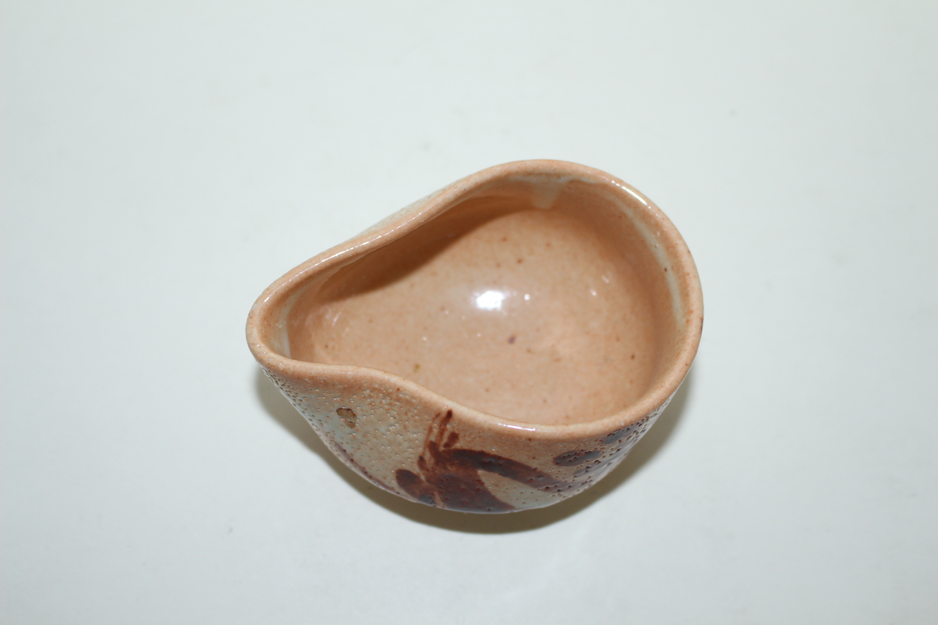 청자 철화추상화문 수구