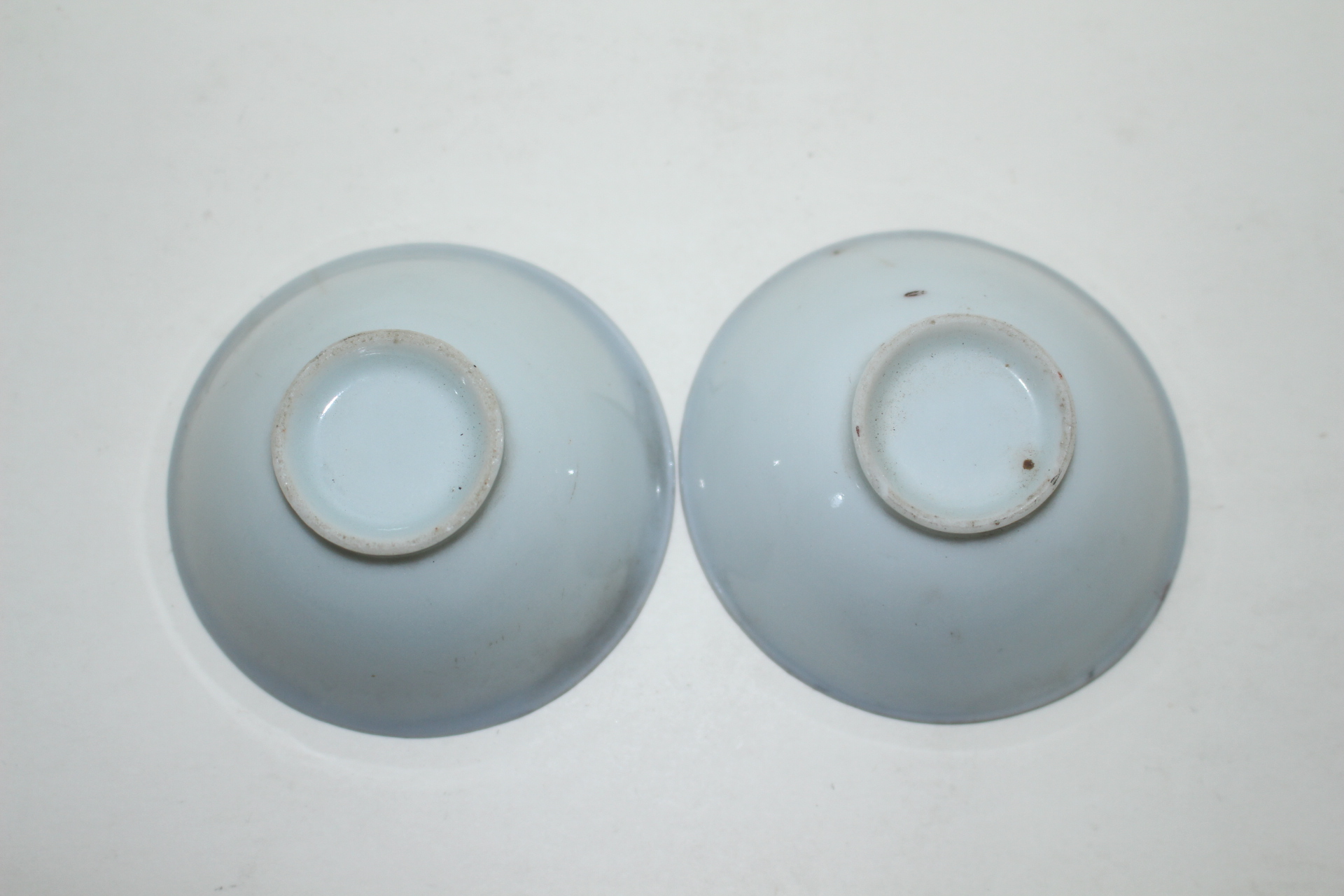 연대가좋은 철화백자노송학문잔 2점