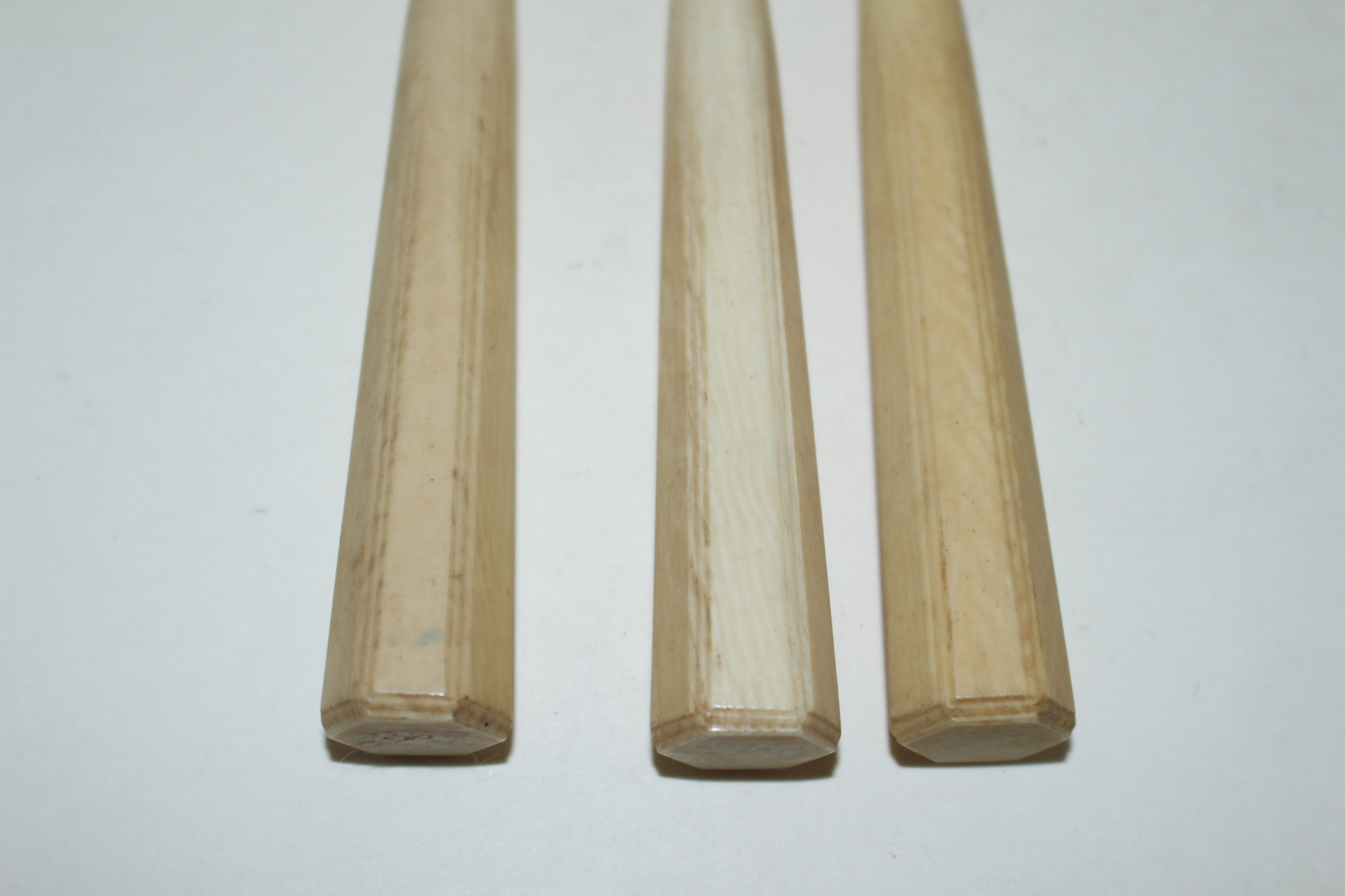 코끼리 상아로된 도구 3점