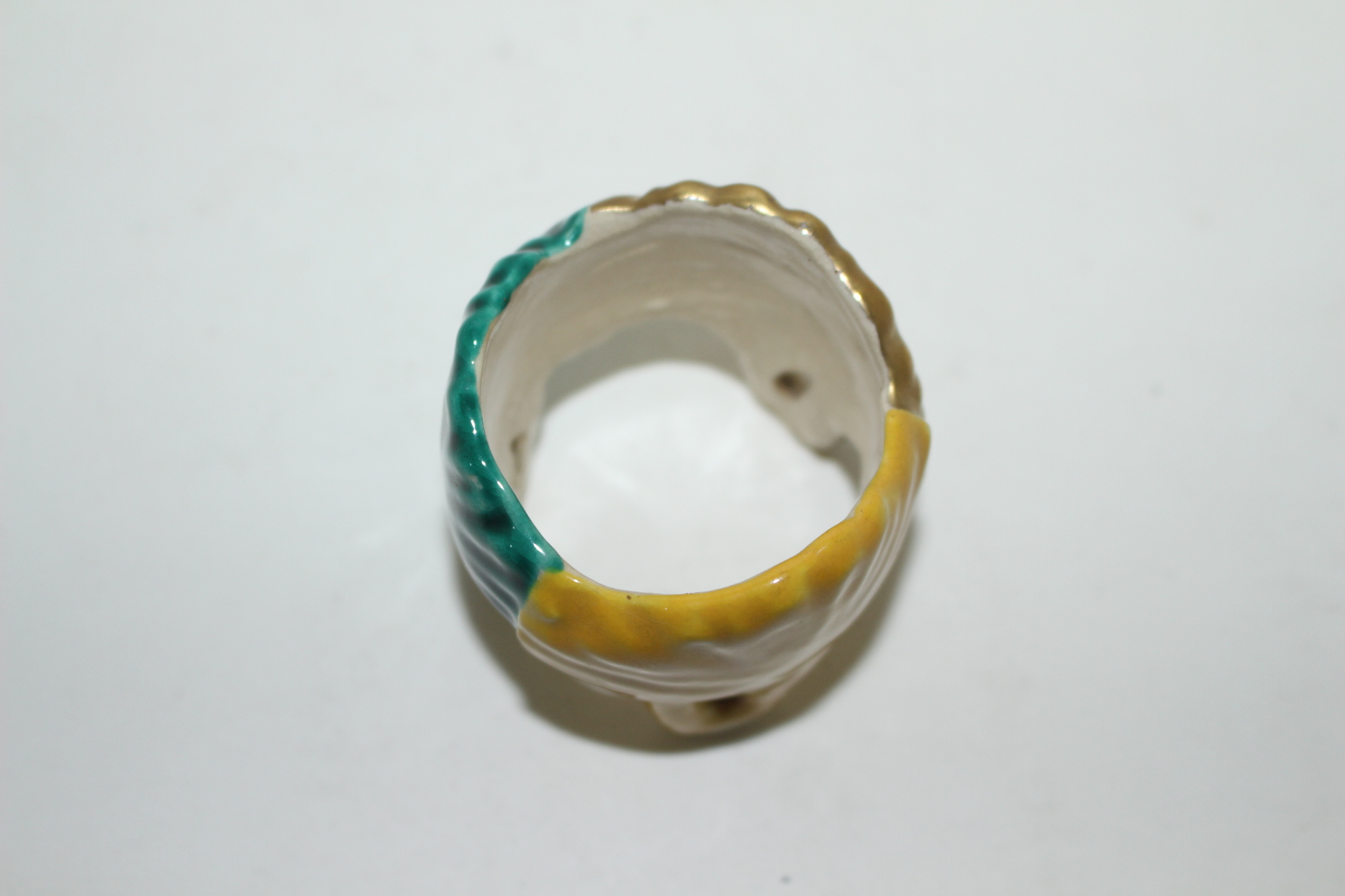 분청자 금채화형 차도구(두껑받침)