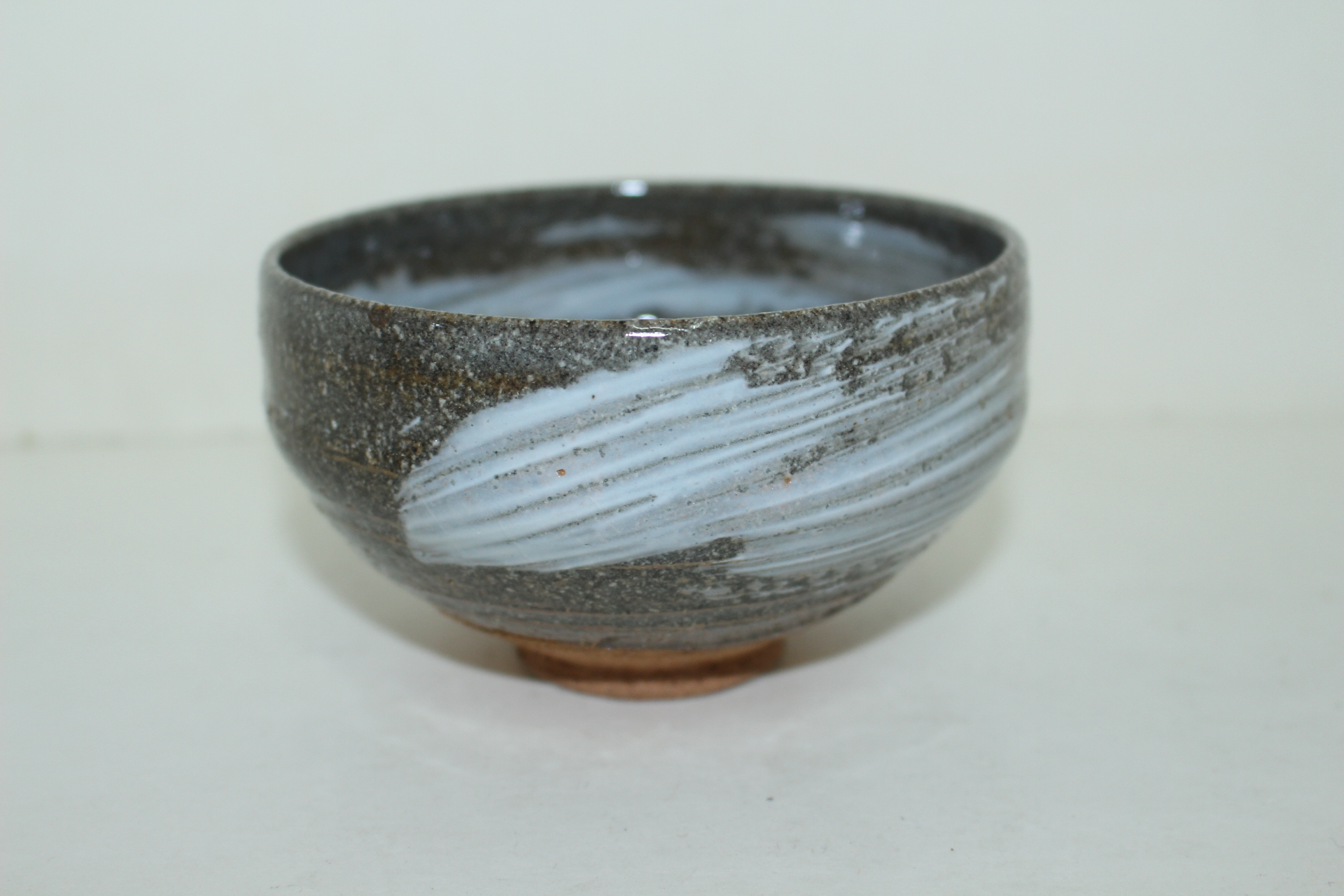 청자 귀얄문 말찻잔