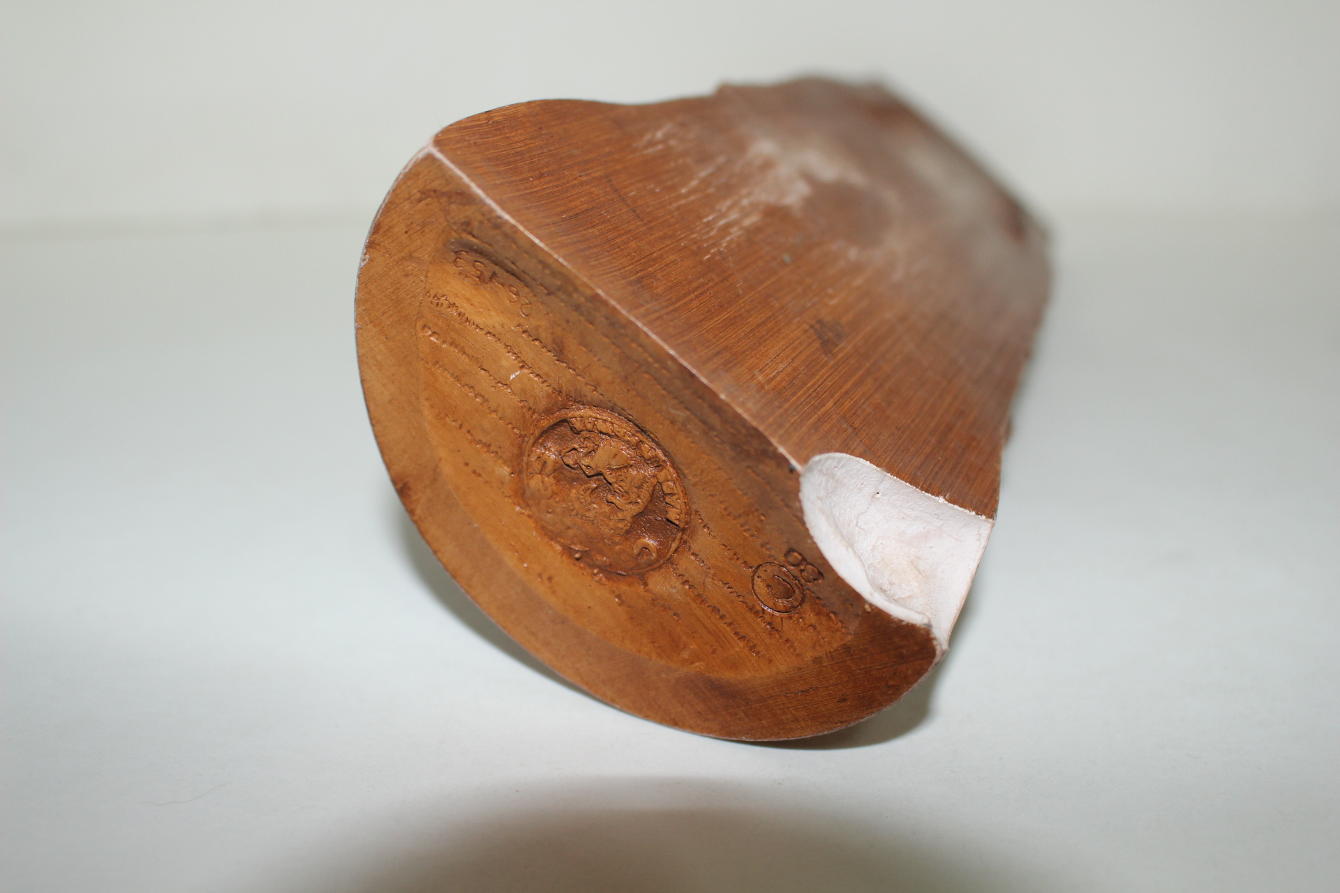 외국산 특이한 동물모양의 조각상