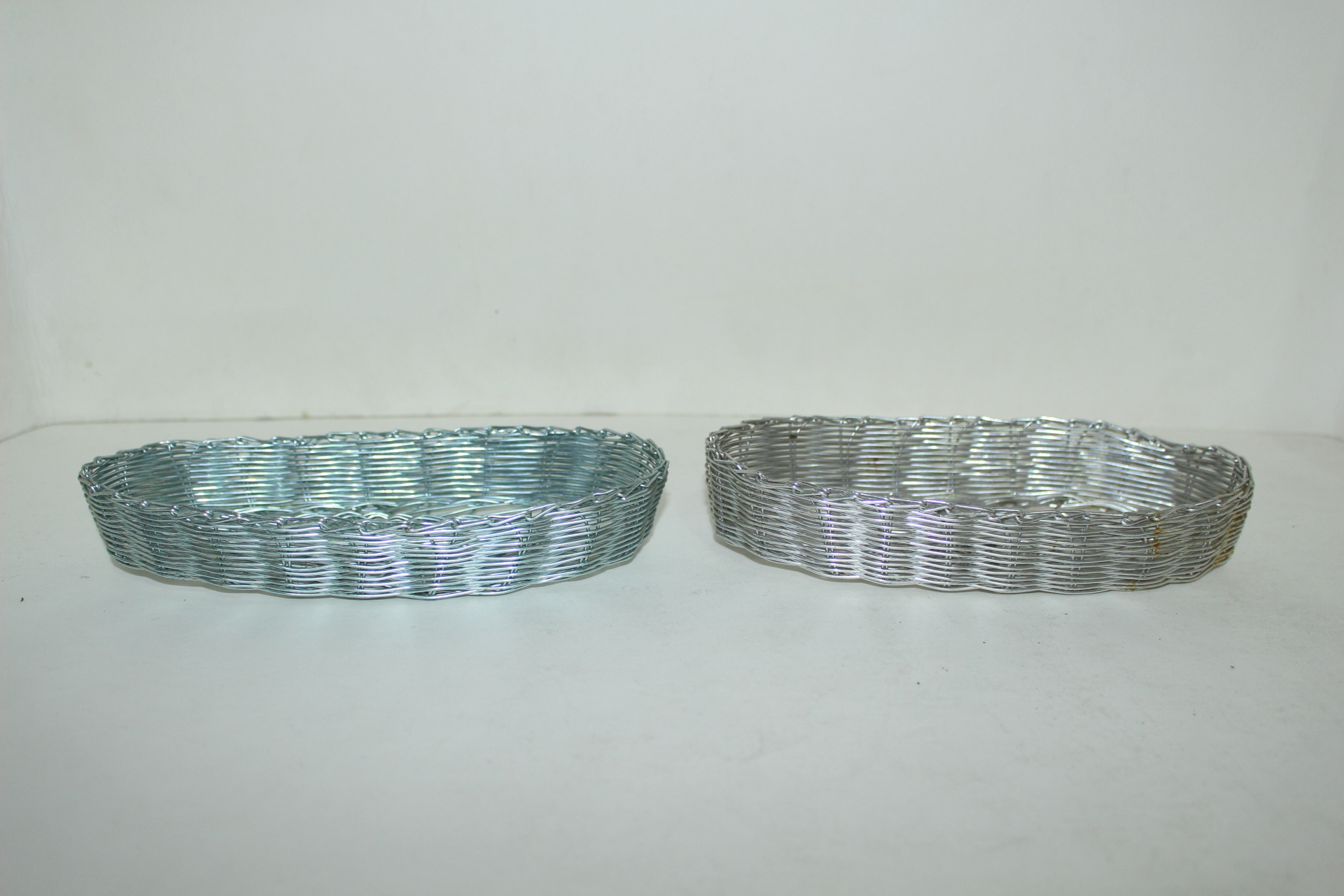 금속재질로된 그물망 완 2점