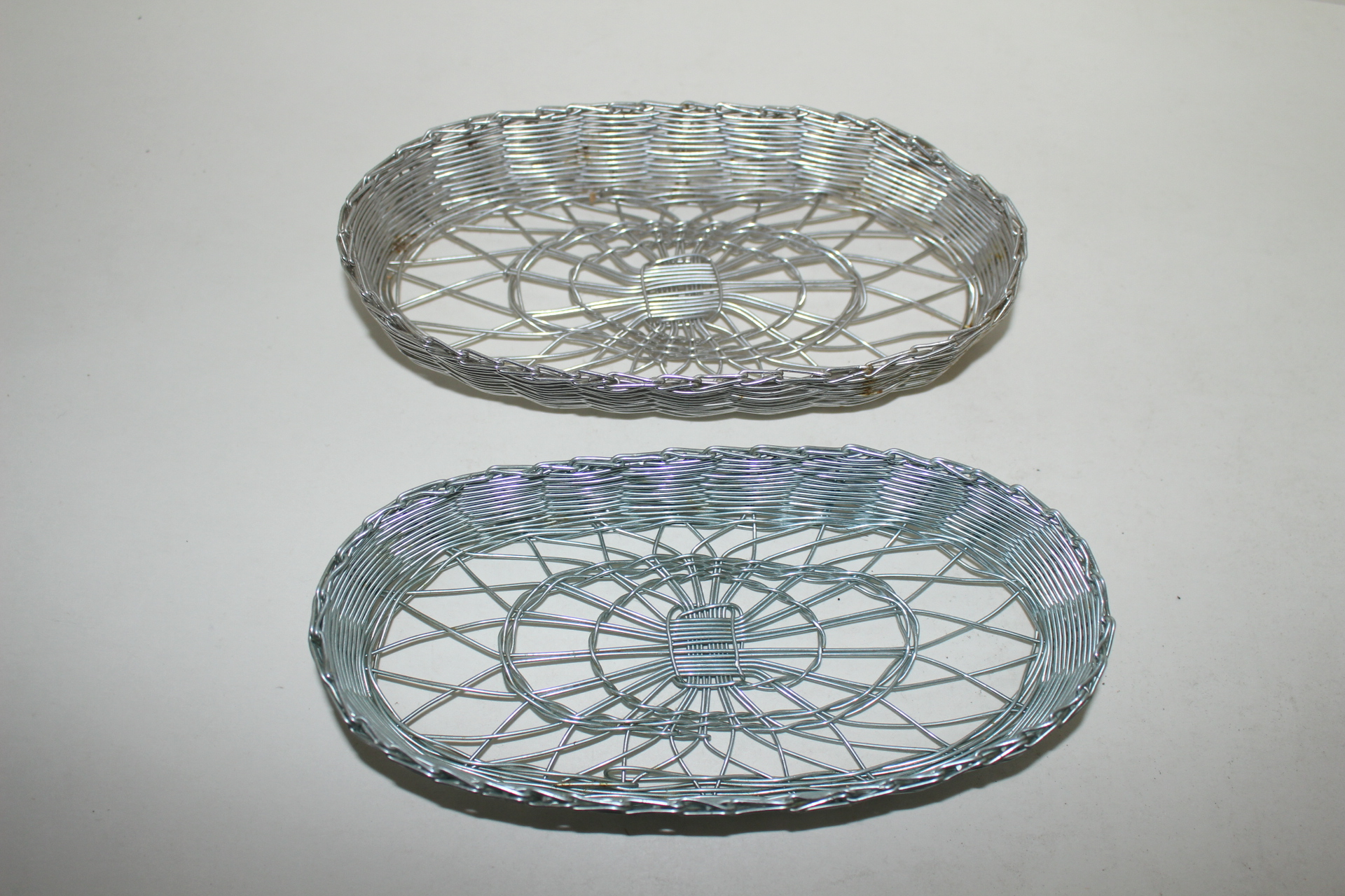 금속재질로된 그물망 완 2점