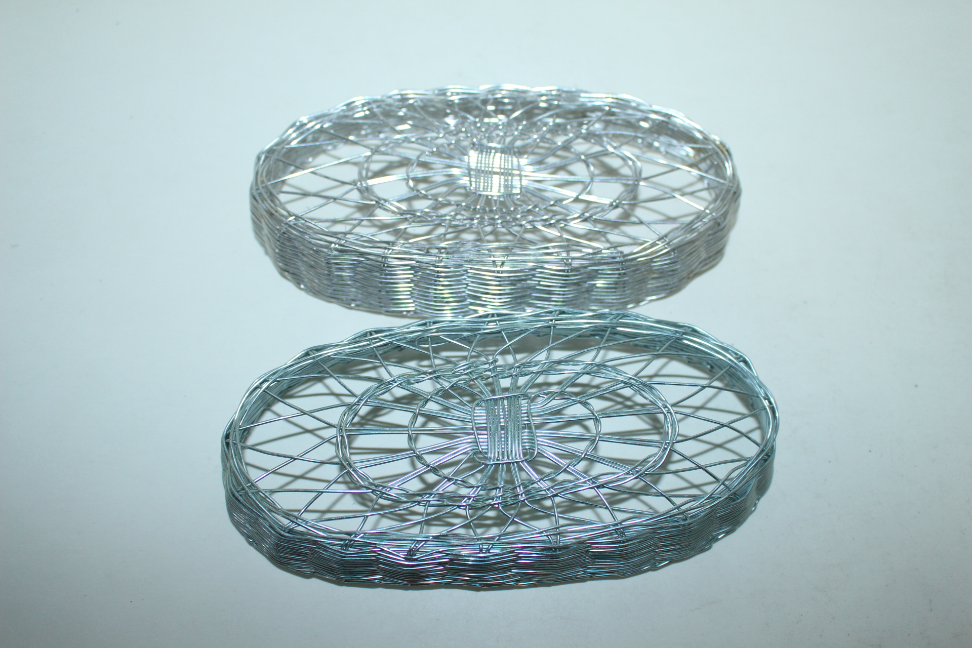 금속재질로된 그물망 완 2점