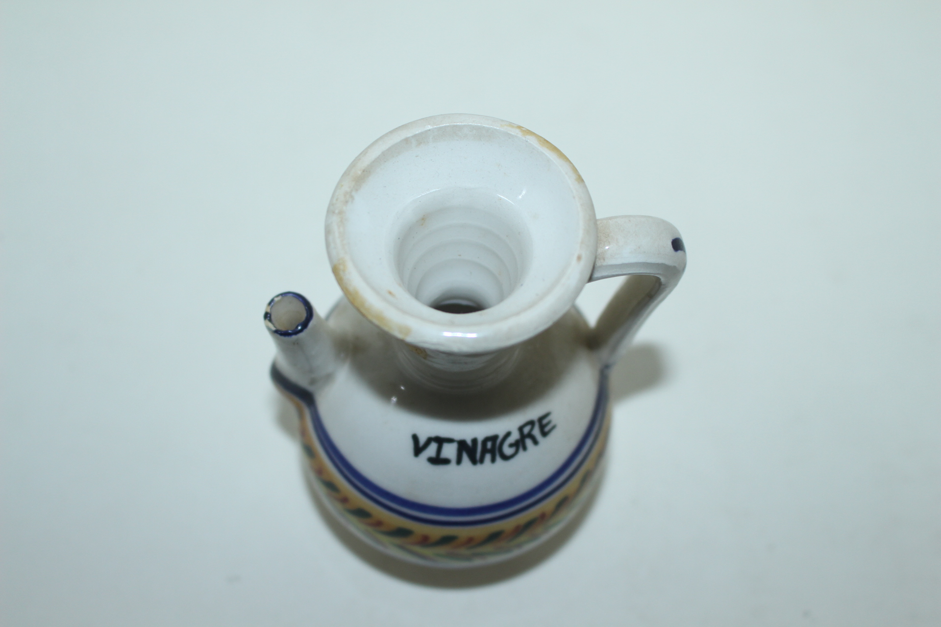 외국산 도자기 주자호