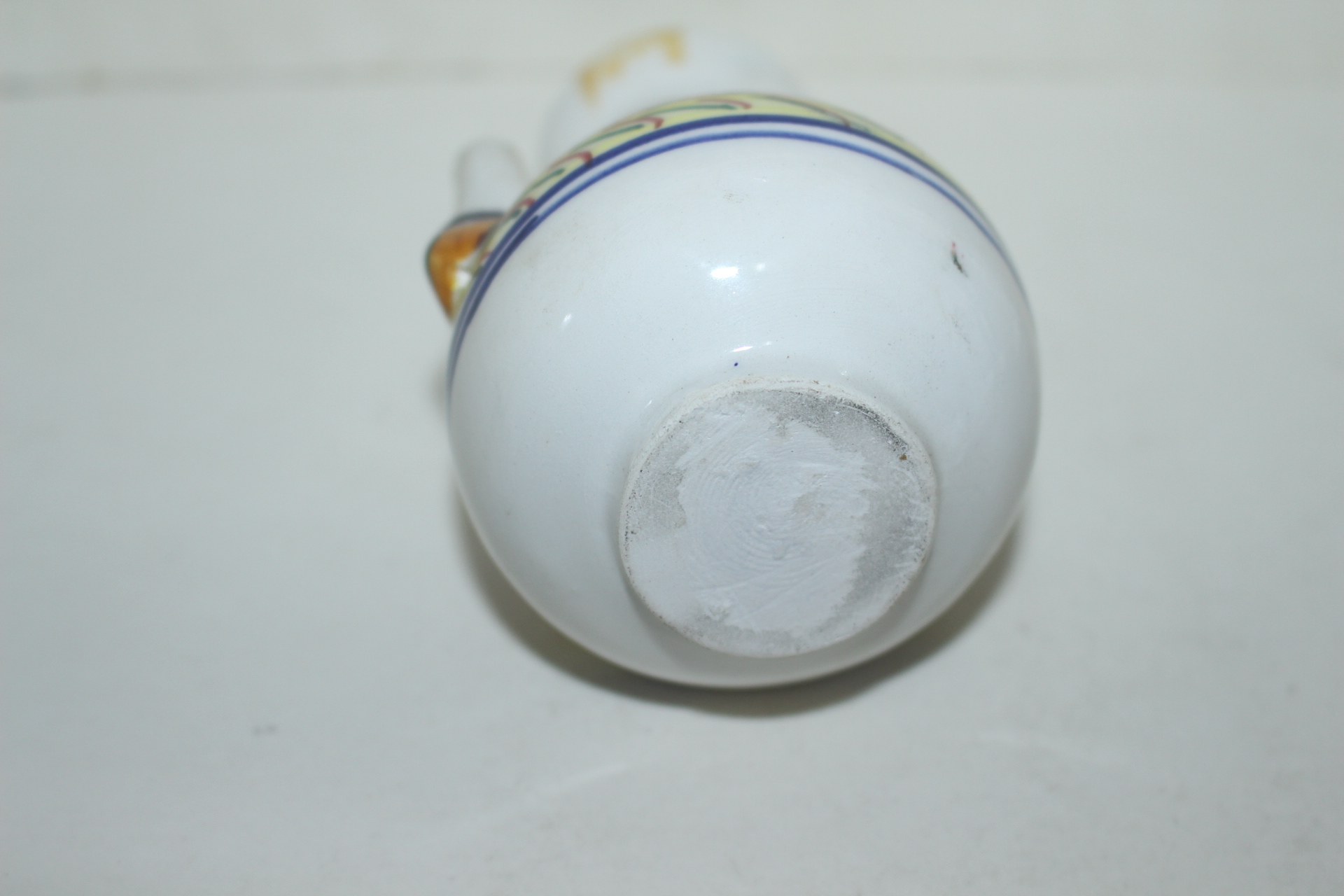 외국산 도자기 주자호