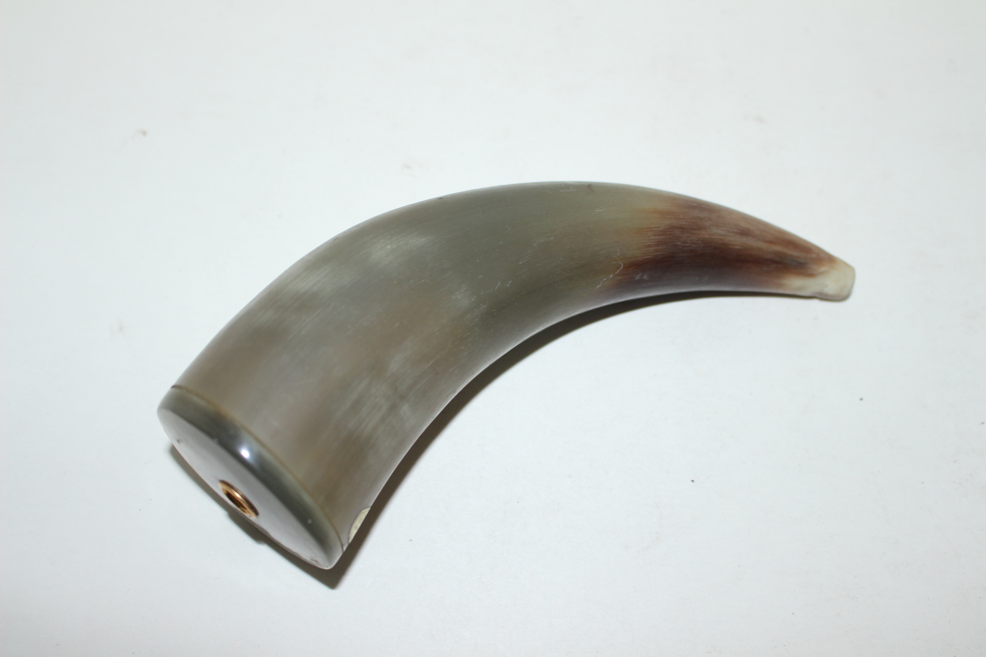 대만산 물소뿔로된 대형크기의 담뱃대