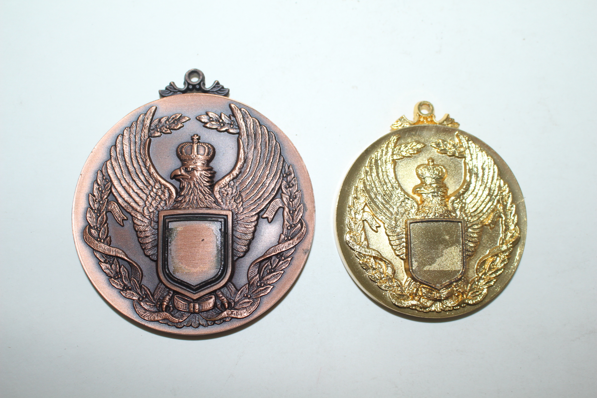 청동,황동으로된 메달 2점
