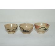 연대가좋은 청자철화산수문 잔 3점