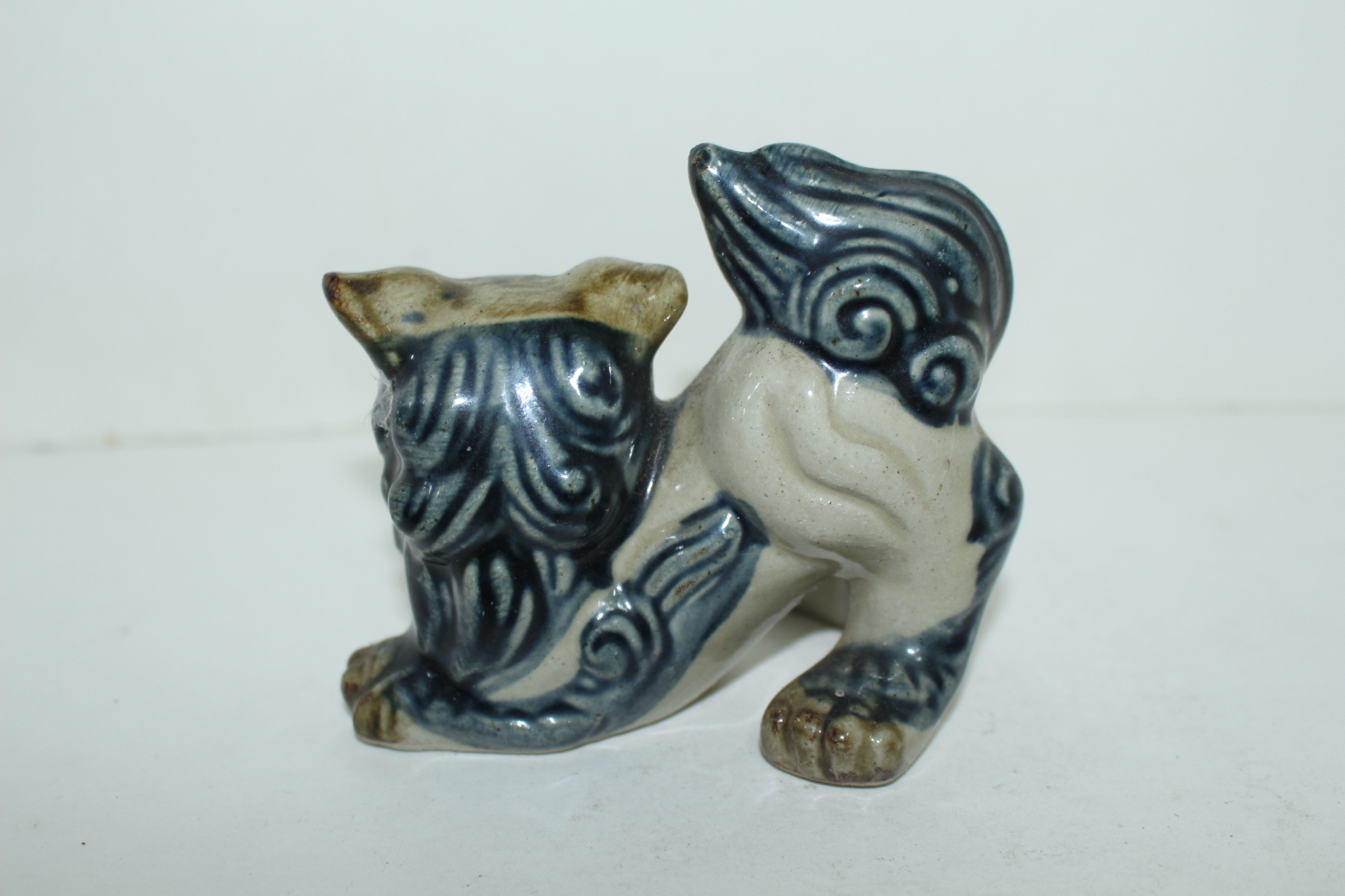 연대가좋은 청자해태 조각상