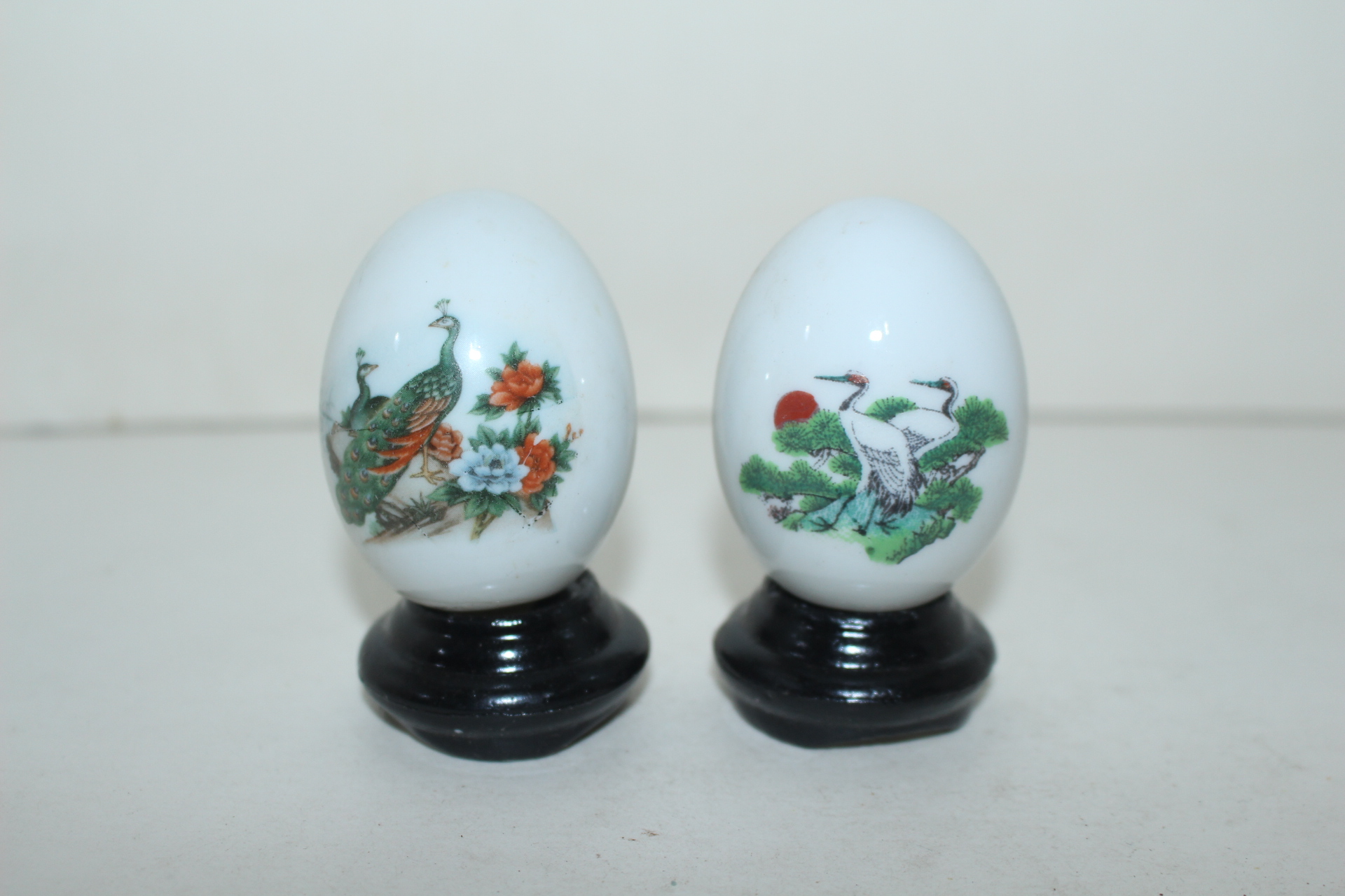 계란모양의 청화백자 화조문 2점