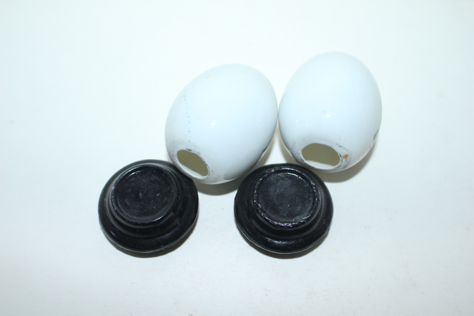 계란모양의 청화백자 화조문 2점