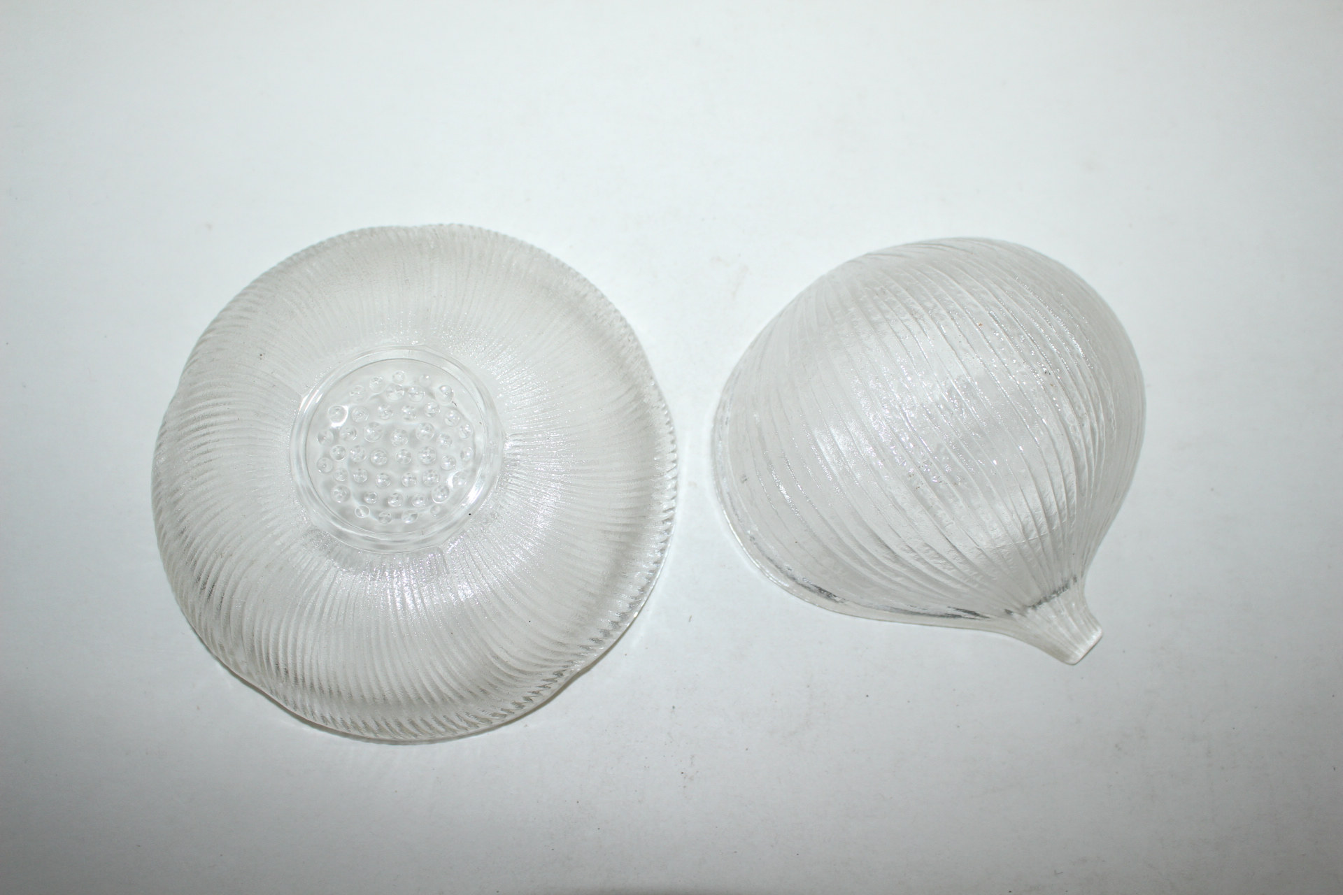 유리로된 화형완 2점