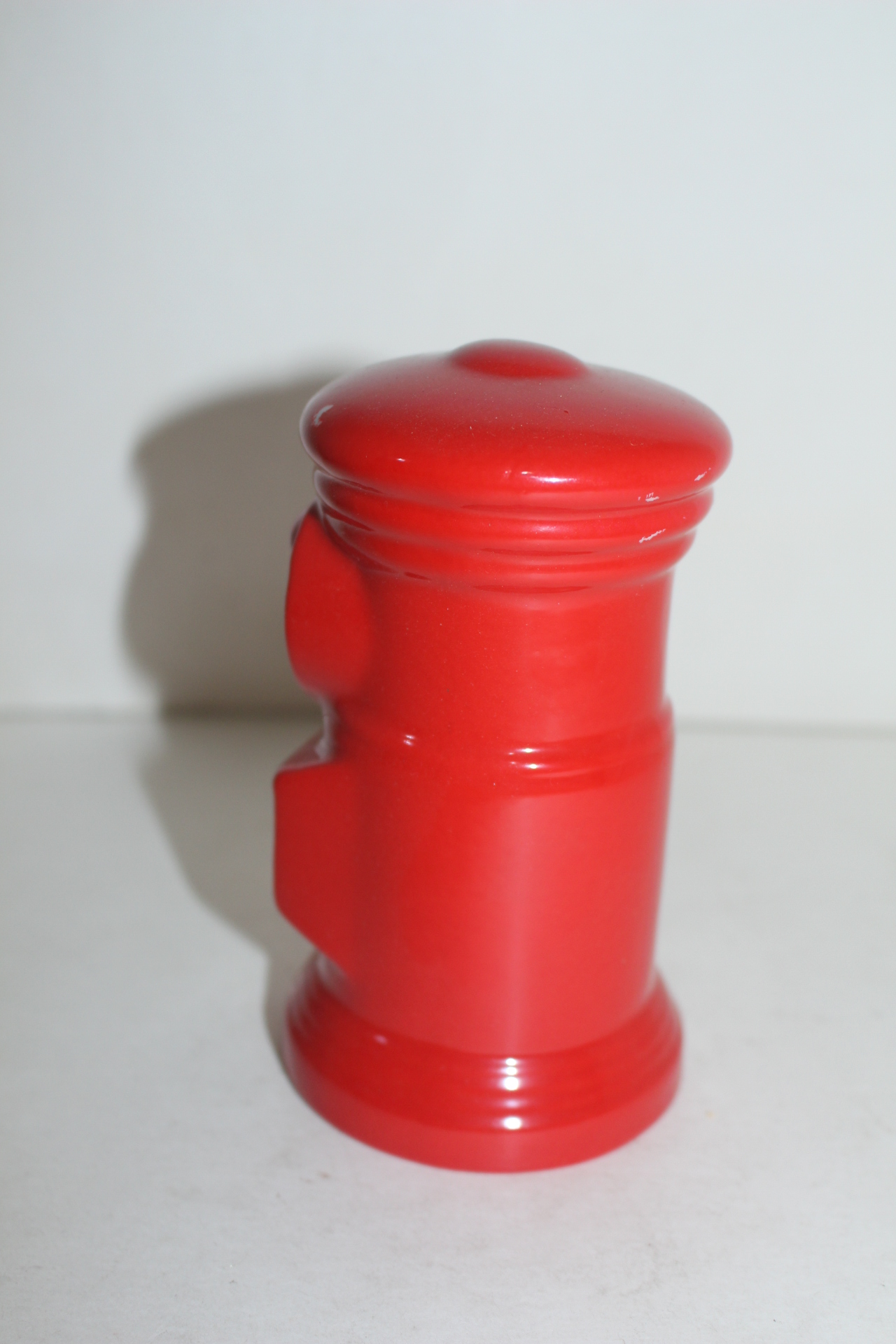 도자기 우편저금통