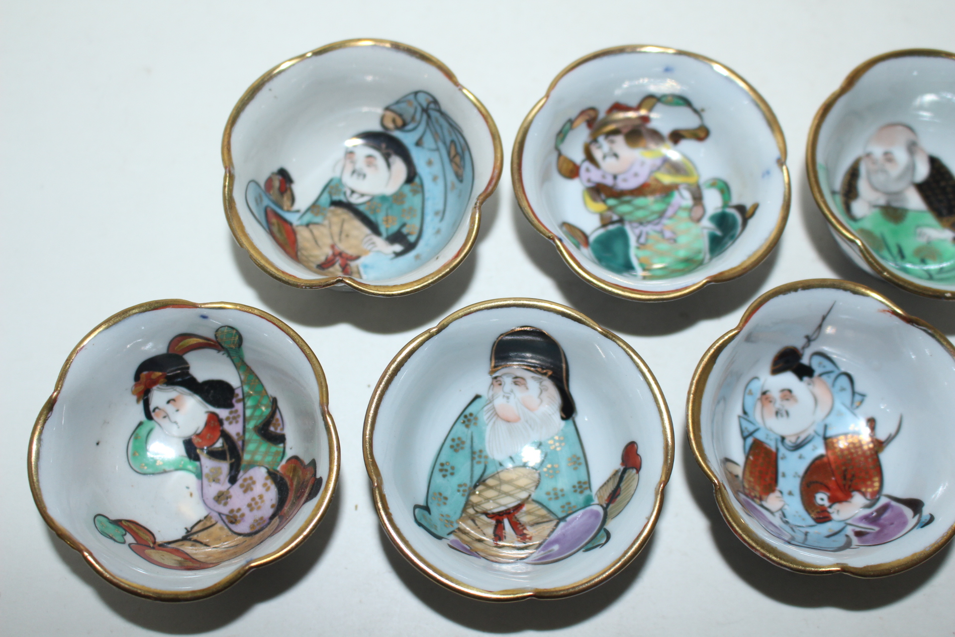 연대가좋은 구다니 청화백자금채복신문 화형잔 7점