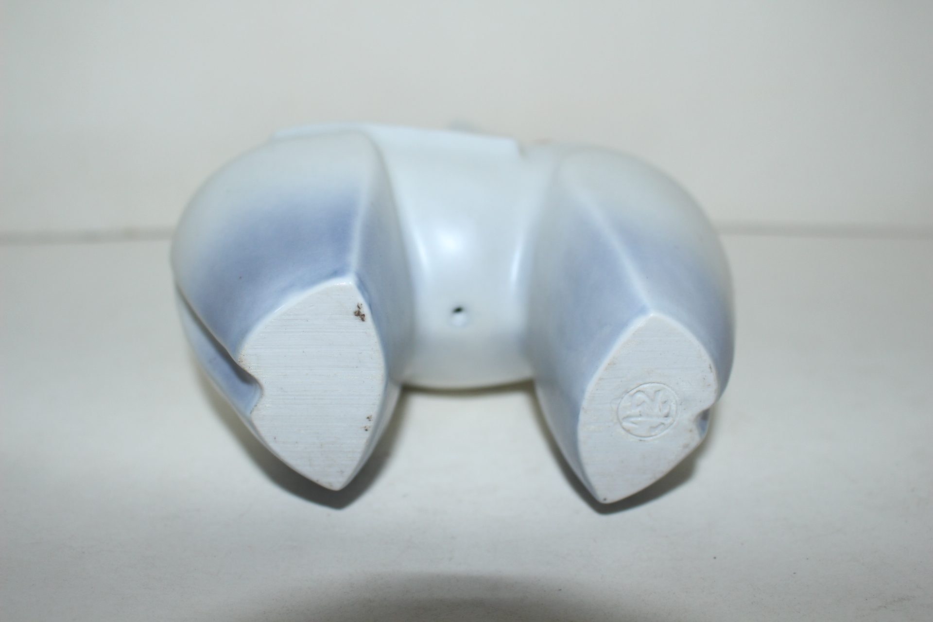 묵직한 청자도자기 진사금채 말 조각상