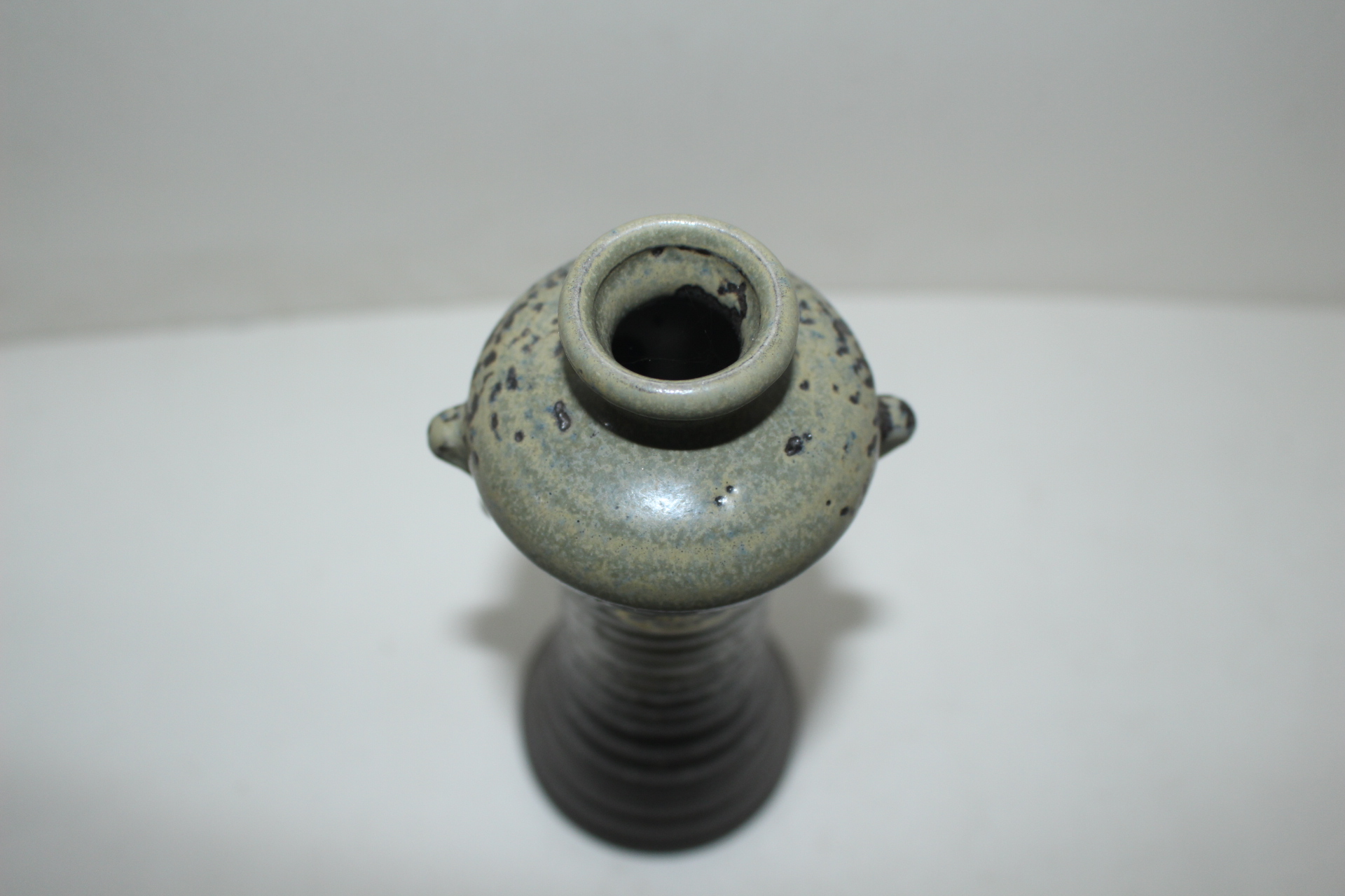 시가라끼 청자 이귀호