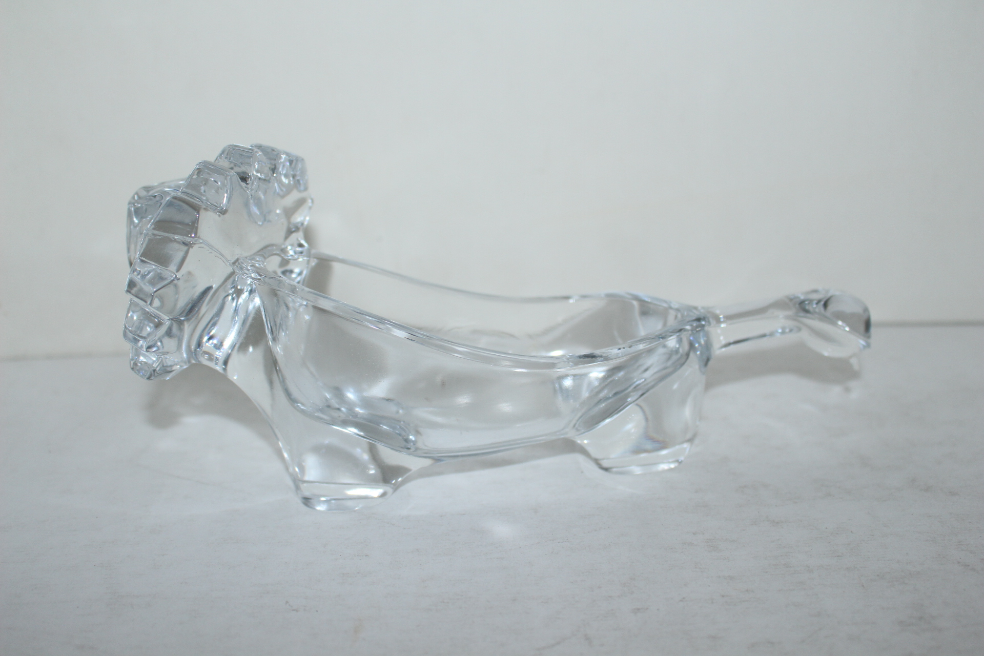 크리스탈 사자모양 조각품