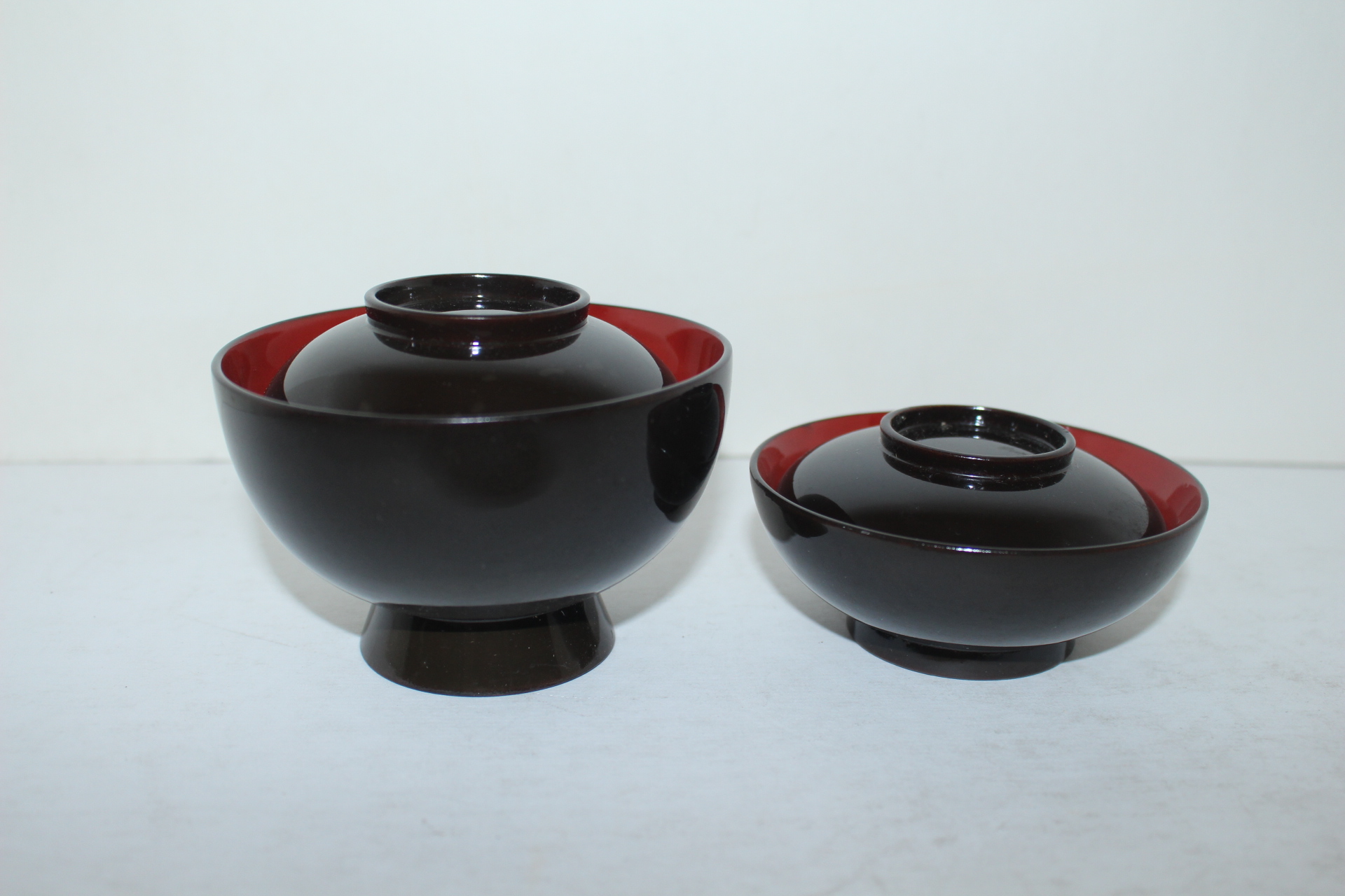 미사용 나무에 옷칠이된 개완 2점