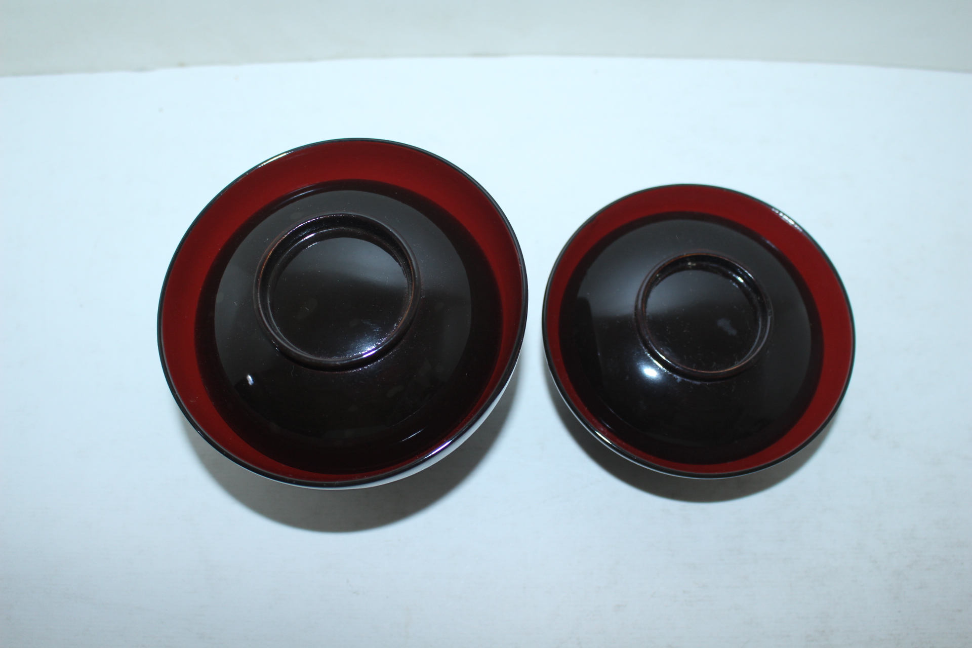 미사용 나무에 옷칠이된 개완 2점