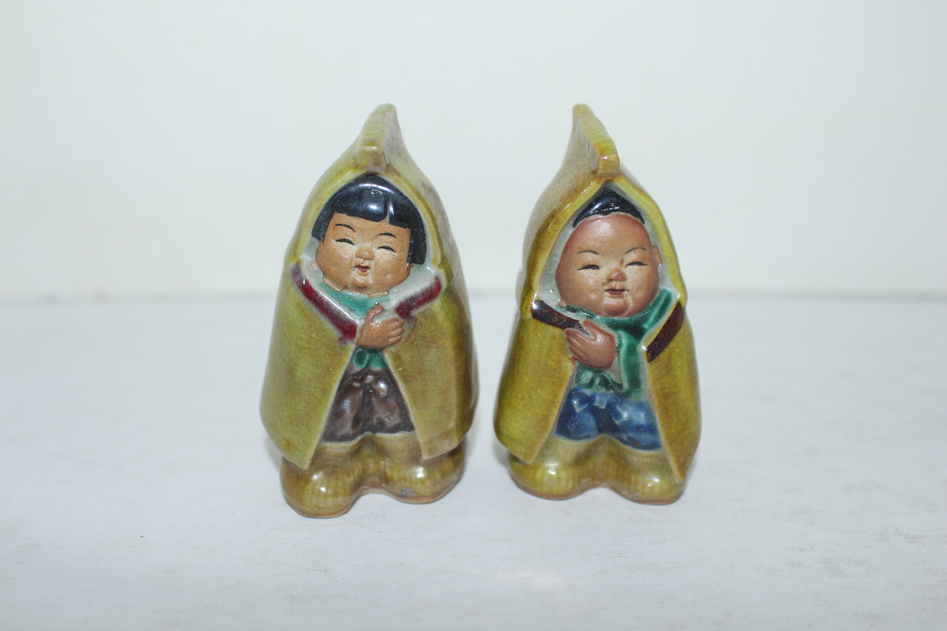 구다니 청자도자기 인물 조각상 2점