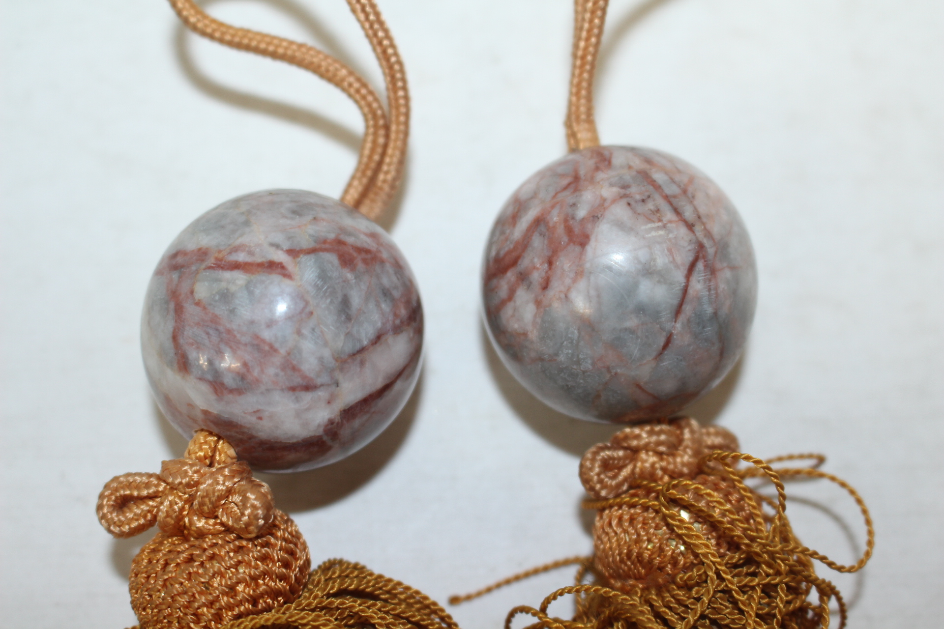 무뉘옥돌로된 추(풍진) 1쌍