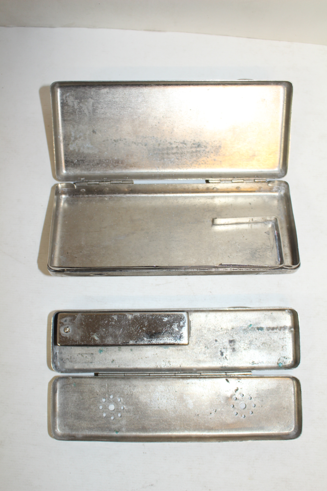 근대사 양철로된 함 2점